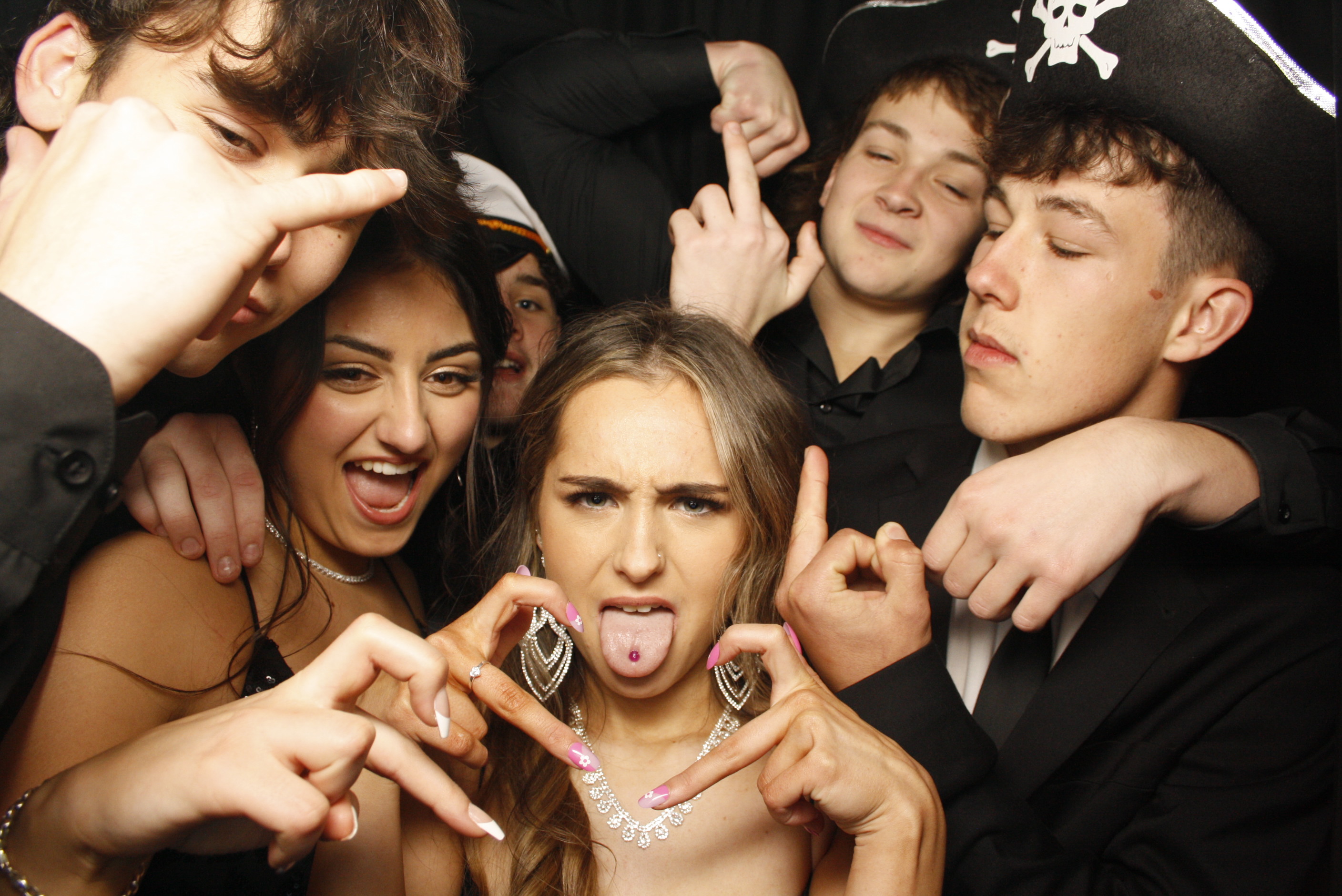 Solway College Ball | View more photos from the event at wgtngallery.classicphotobooths.co.nz/u/wgtncpbgallery/Solway-College-Ball