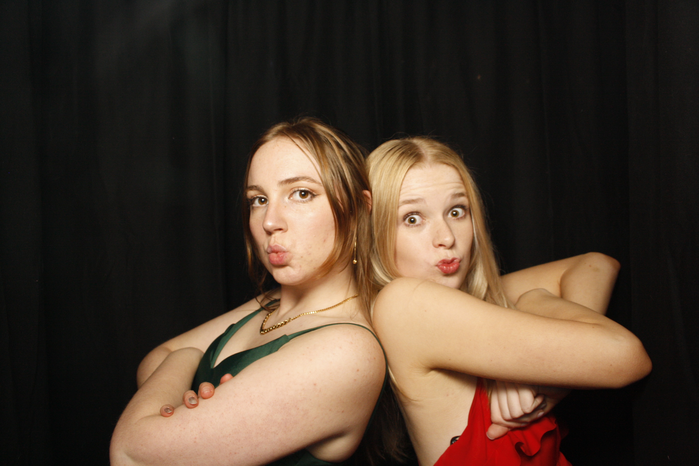 Solway College Ball | View more photos from the event at wgtngallery.classicphotobooths.co.nz/u/wgtncpbgallery/Solway-College-Ball