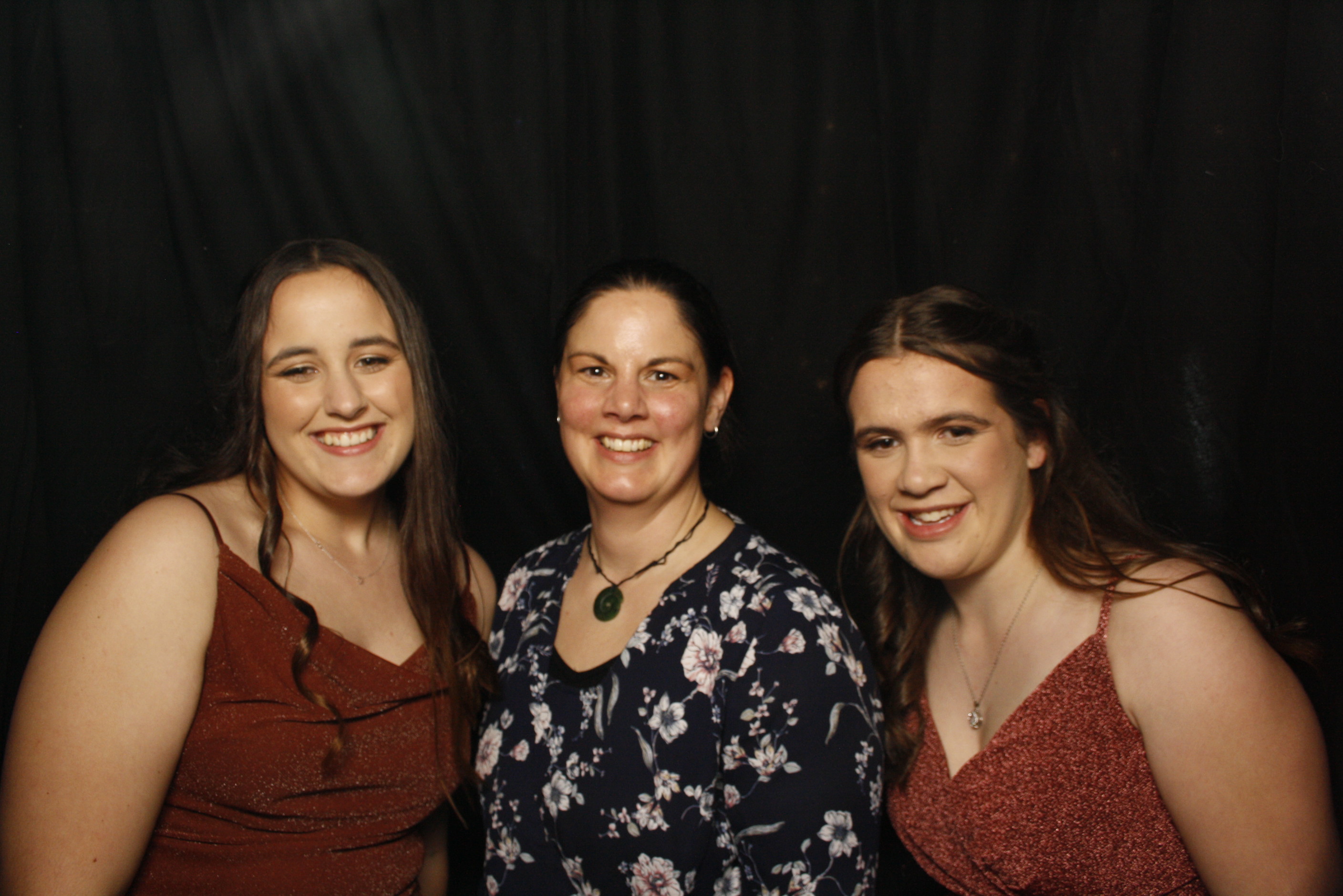 Solway College Ball | View more photos from the event at wgtngallery.classicphotobooths.co.nz/u/wgtncpbgallery/Solway-College-Ball