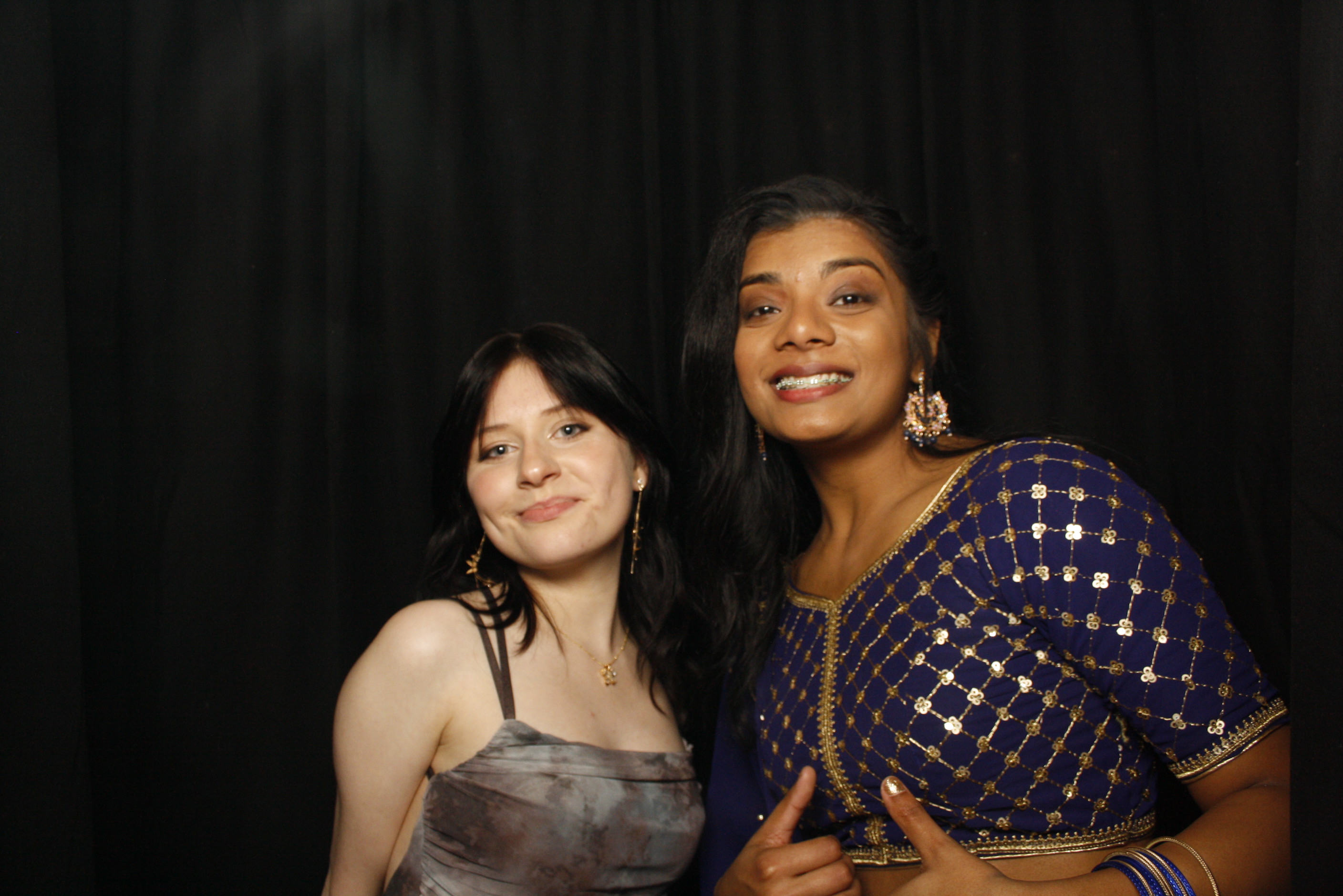 Solway College Ball | View more photos from the event at wgtngallery.classicphotobooths.co.nz/u/wgtncpbgallery/Solway-College-Ball