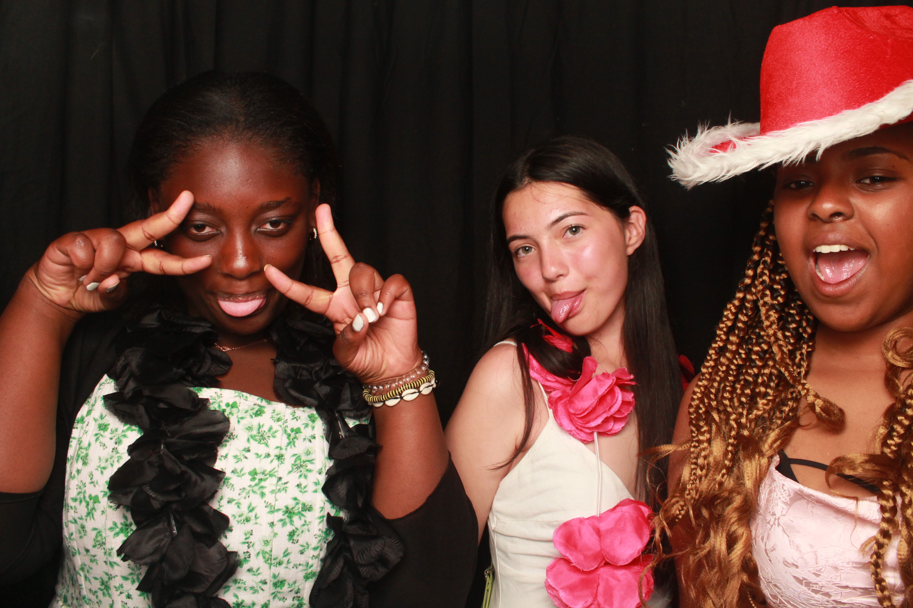 St Brigid's School Year 8 Leavers 2023 | View more photos from the event at wgtngallery.classicphotobooths.co.nz/u/wgtncpbgallery/St-Brigids-School-Year-8-Leavers-2023