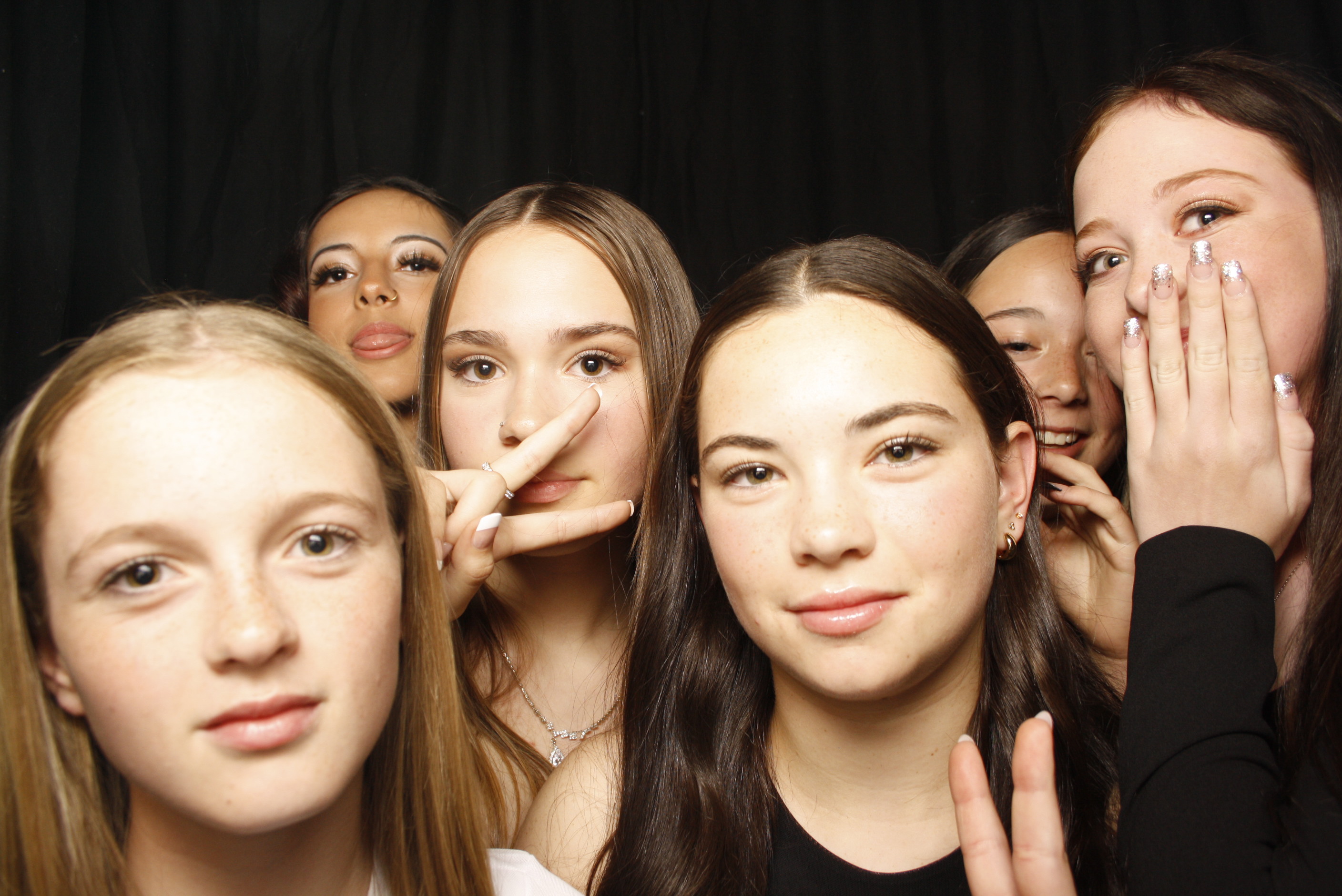 Waikanae School Leavers Dinner 2023 | View more photos from the event at wgtngallery.classicphotobooths.co.nz/u/wgtncpbgallery/Waikanae-School-Leavers-Dinner-2023