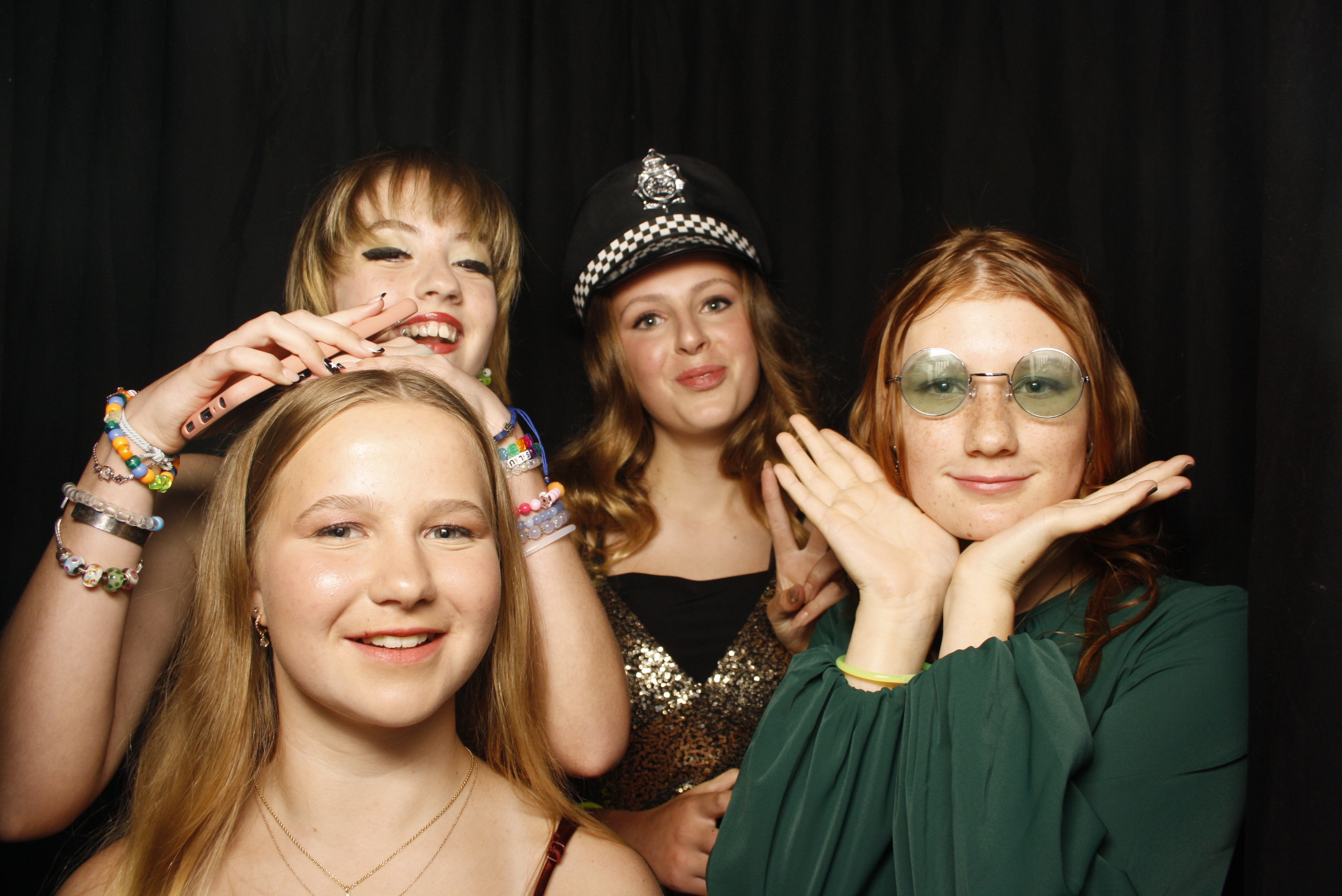 Waikanae School Leavers Dinner 2023 | View more photos from the event at wgtngallery.classicphotobooths.co.nz/u/wgtncpbgallery/Waikanae-School-Leavers-Dinner-2023