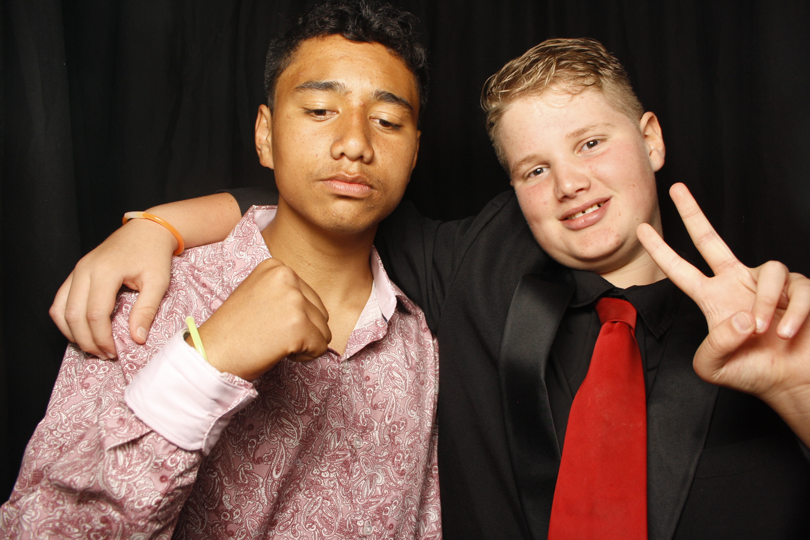 Waikanae School Leavers Dinner 2023 | View more photos from the event at wgtngallery.classicphotobooths.co.nz/u/wgtncpbgallery/Waikanae-School-Leavers-Dinner-2023