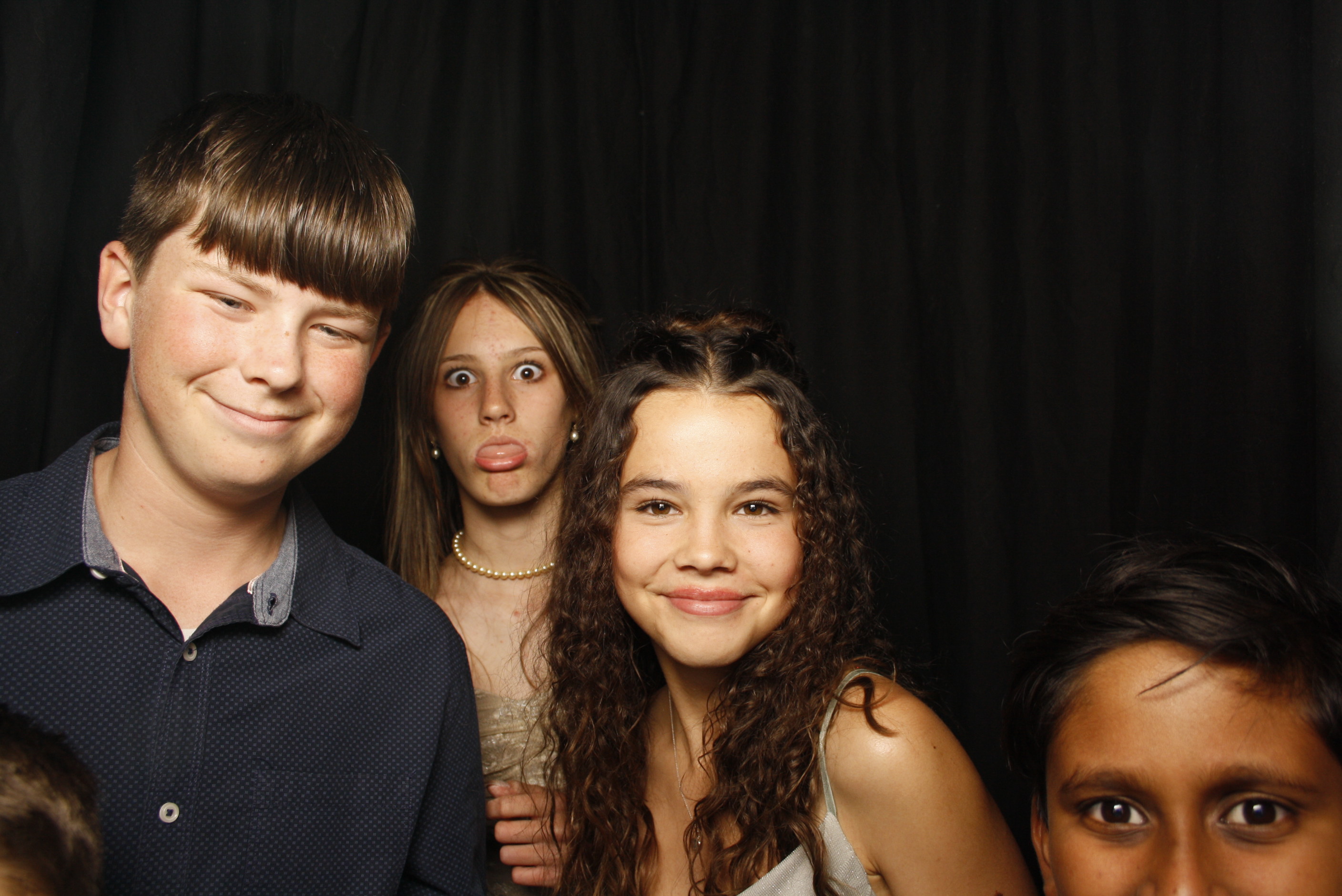 Waikanae School Leavers Dinner 2023 | View more photos from the event at wgtngallery.classicphotobooths.co.nz/u/wgtncpbgallery/Waikanae-School-Leavers-Dinner-2023