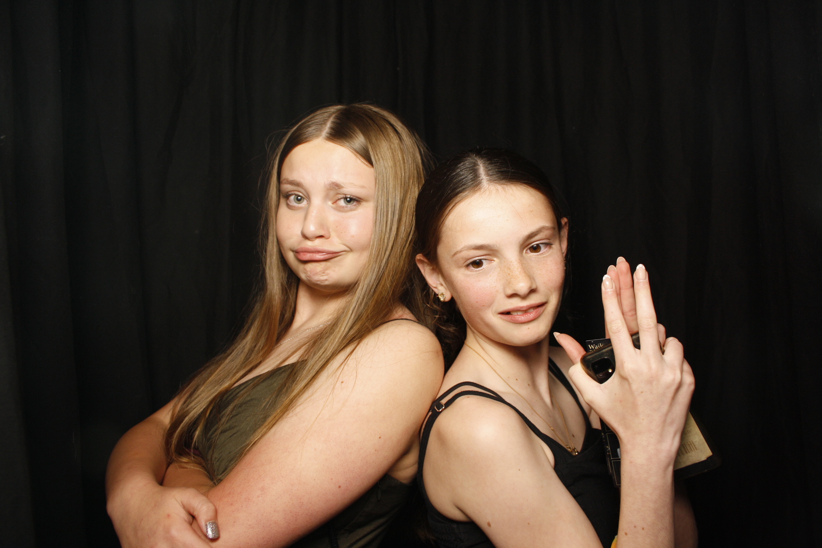 Waikanae School Leavers Dinner 2023 | View more photos from the event at wgtngallery.classicphotobooths.co.nz/u/wgtncpbgallery/Waikanae-School-Leavers-Dinner-2023