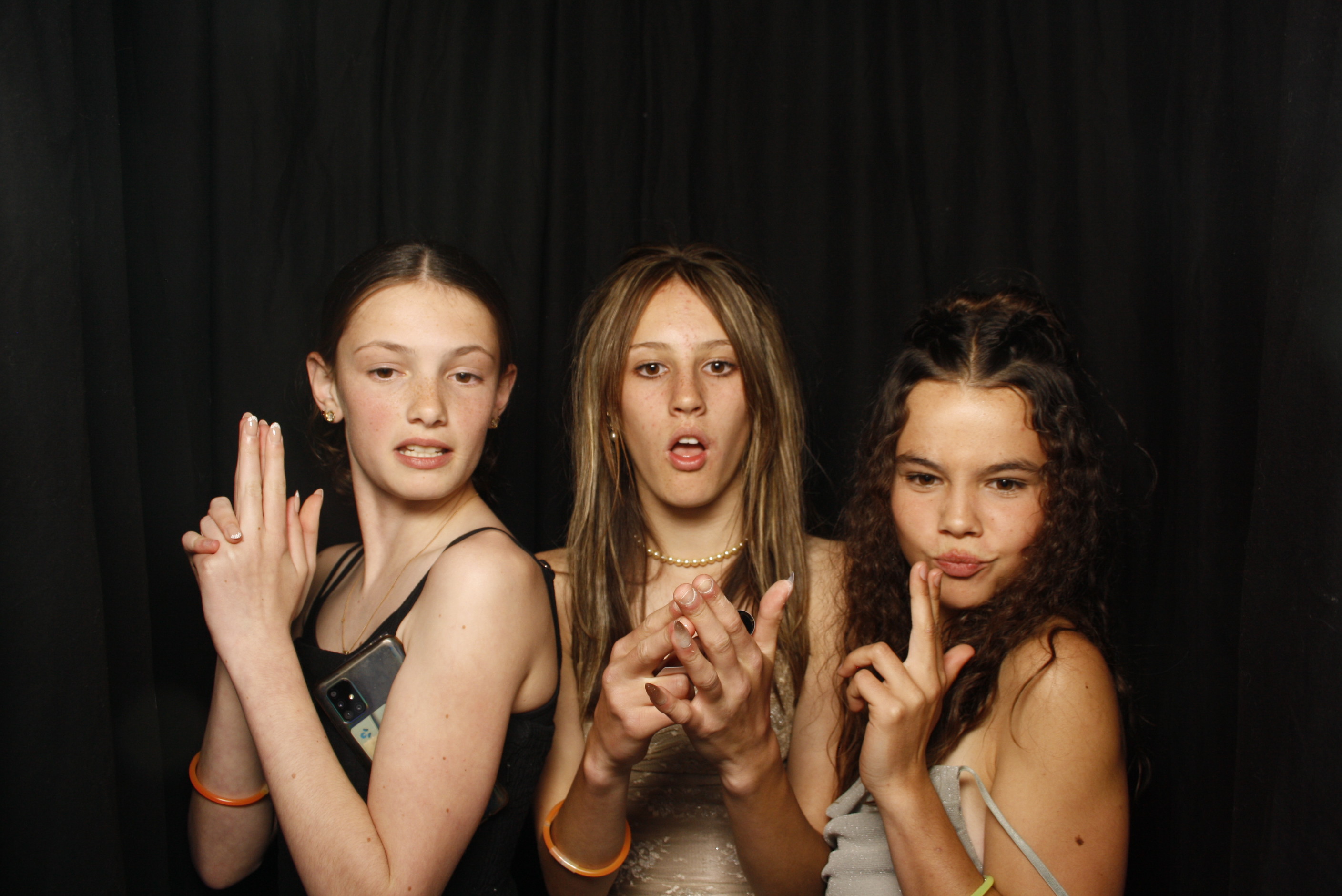 Waikanae School Leavers Dinner 2023 | View more photos from the event at wgtngallery.classicphotobooths.co.nz/u/wgtncpbgallery/Waikanae-School-Leavers-Dinner-2023