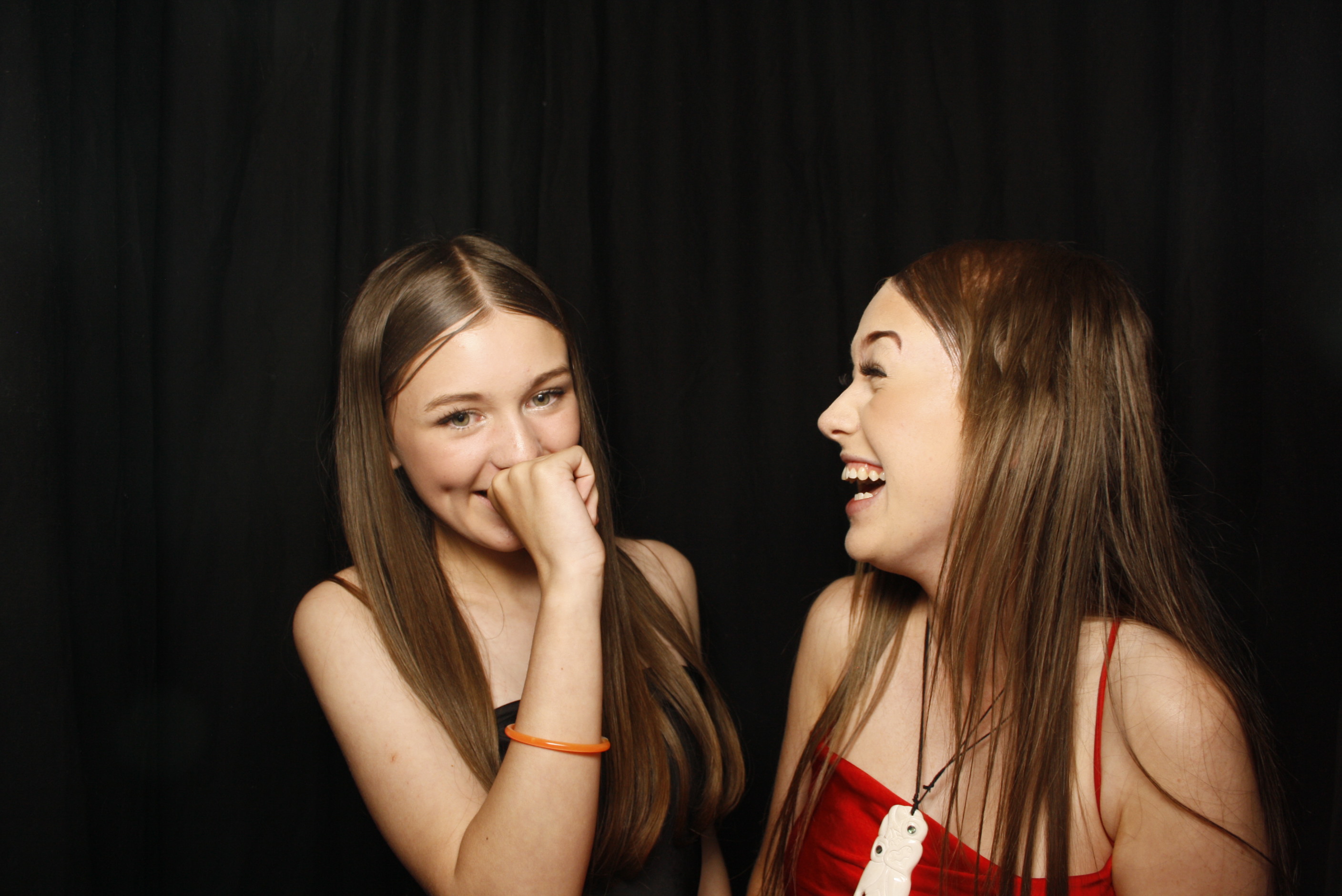 Waikanae School Leavers Dinner 2023 | View more photos from the event at wgtngallery.classicphotobooths.co.nz/u/wgtncpbgallery/Waikanae-School-Leavers-Dinner-2023