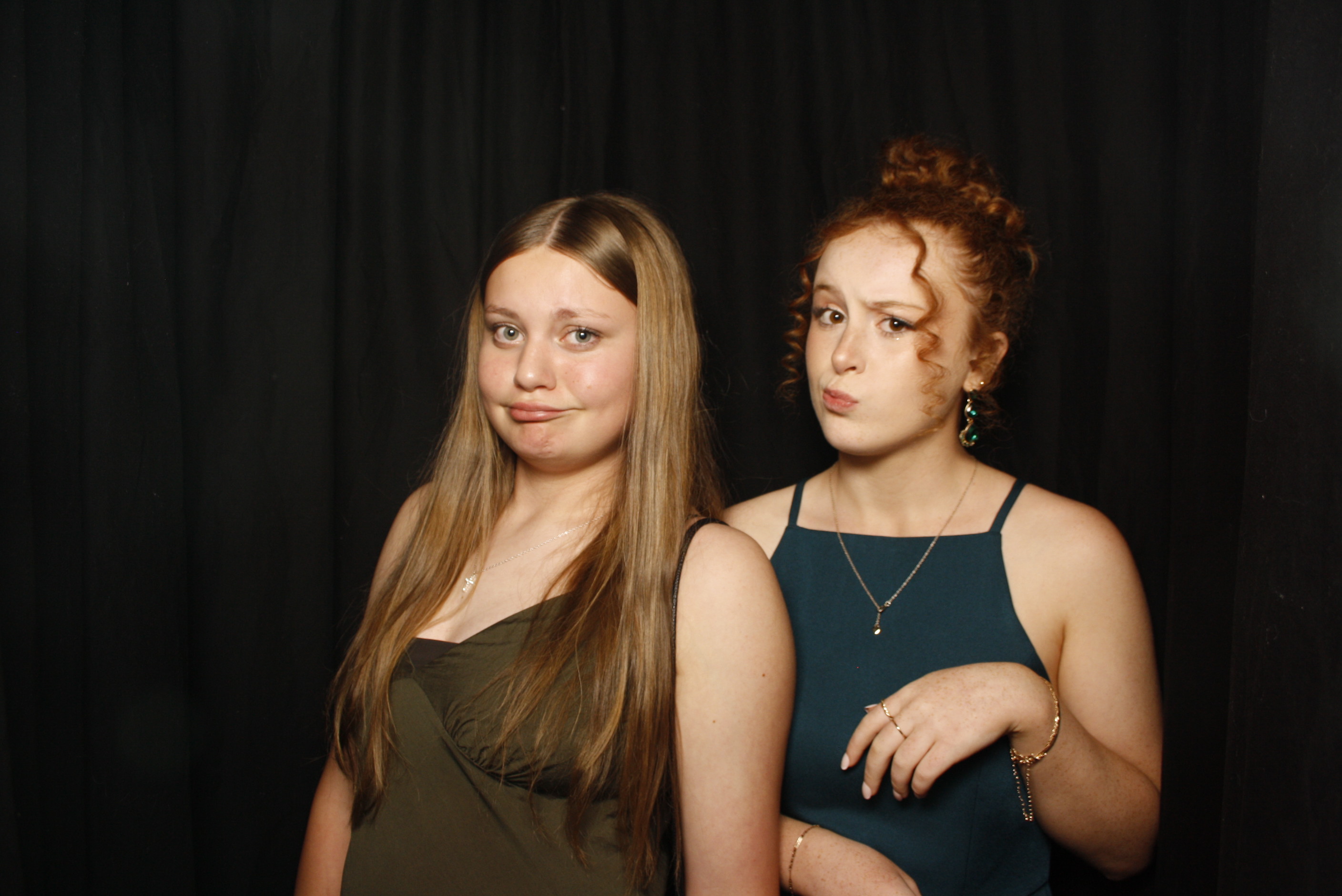 Waikanae School Leavers Dinner 2023 | View more photos from the event at wgtngallery.classicphotobooths.co.nz/u/wgtncpbgallery/Waikanae-School-Leavers-Dinner-2023