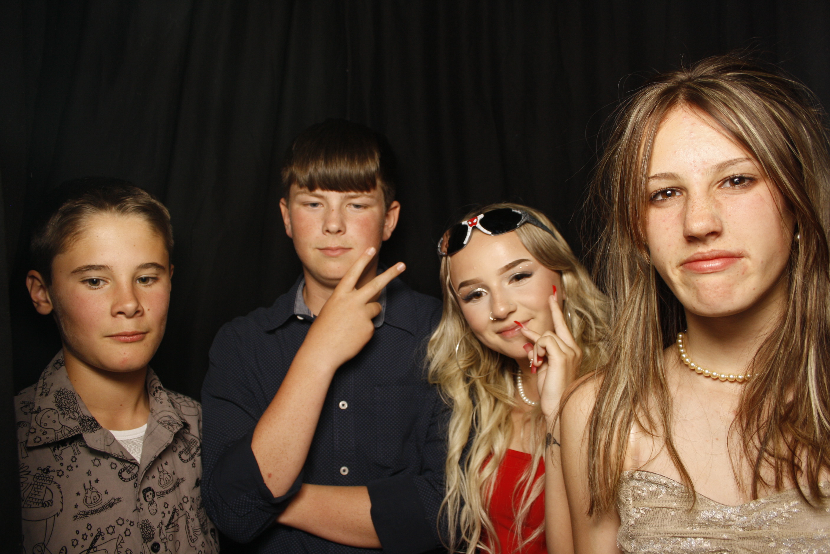 Waikanae School Leavers Dinner 2023 | View more photos from the event at wgtngallery.classicphotobooths.co.nz/u/wgtncpbgallery/Waikanae-School-Leavers-Dinner-2023