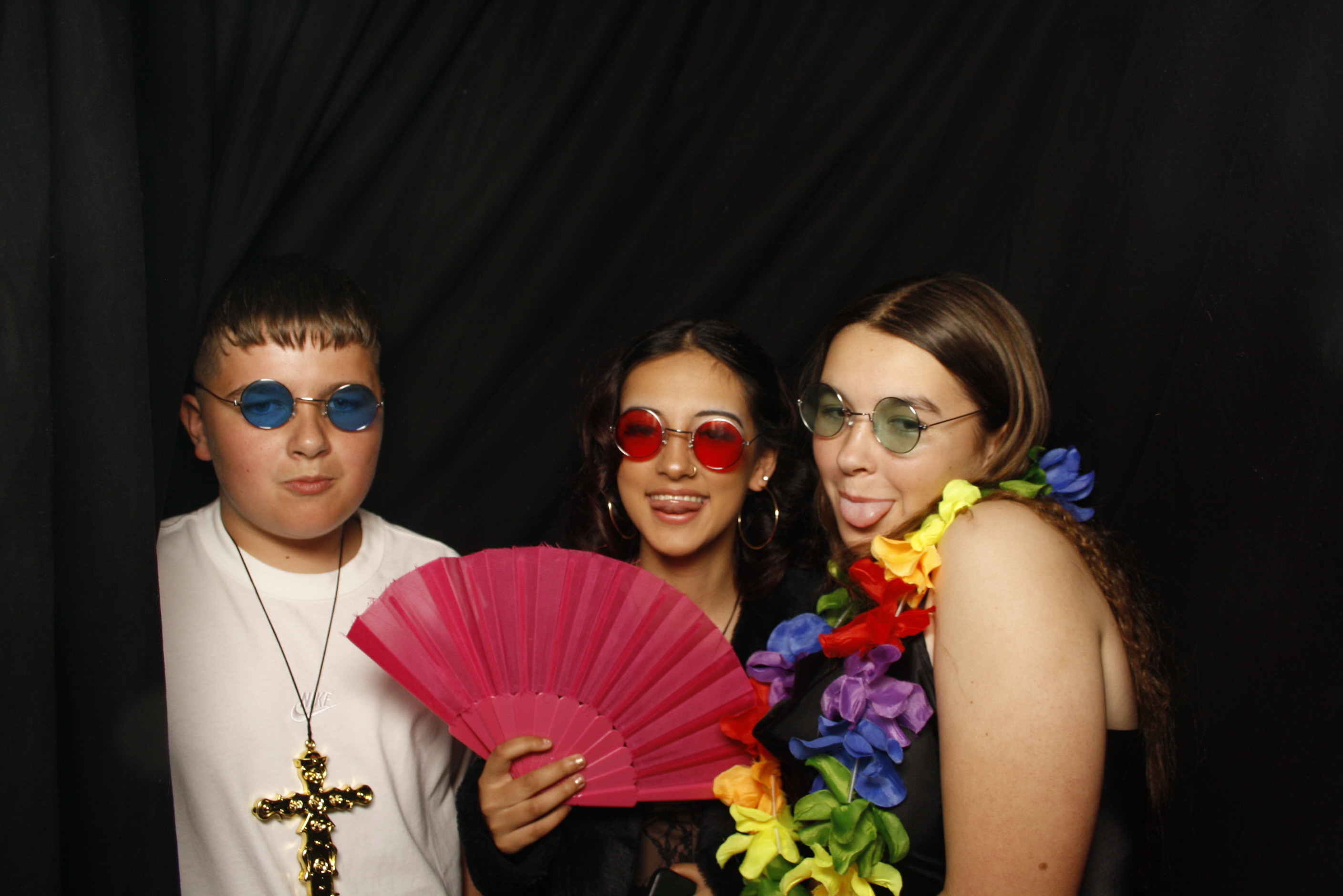 Waikanae School Leavers Dinner 2023 | View more photos from the event at wgtngallery.classicphotobooths.co.nz/u/wgtncpbgallery/Waikanae-School-Leavers-Dinner-2023