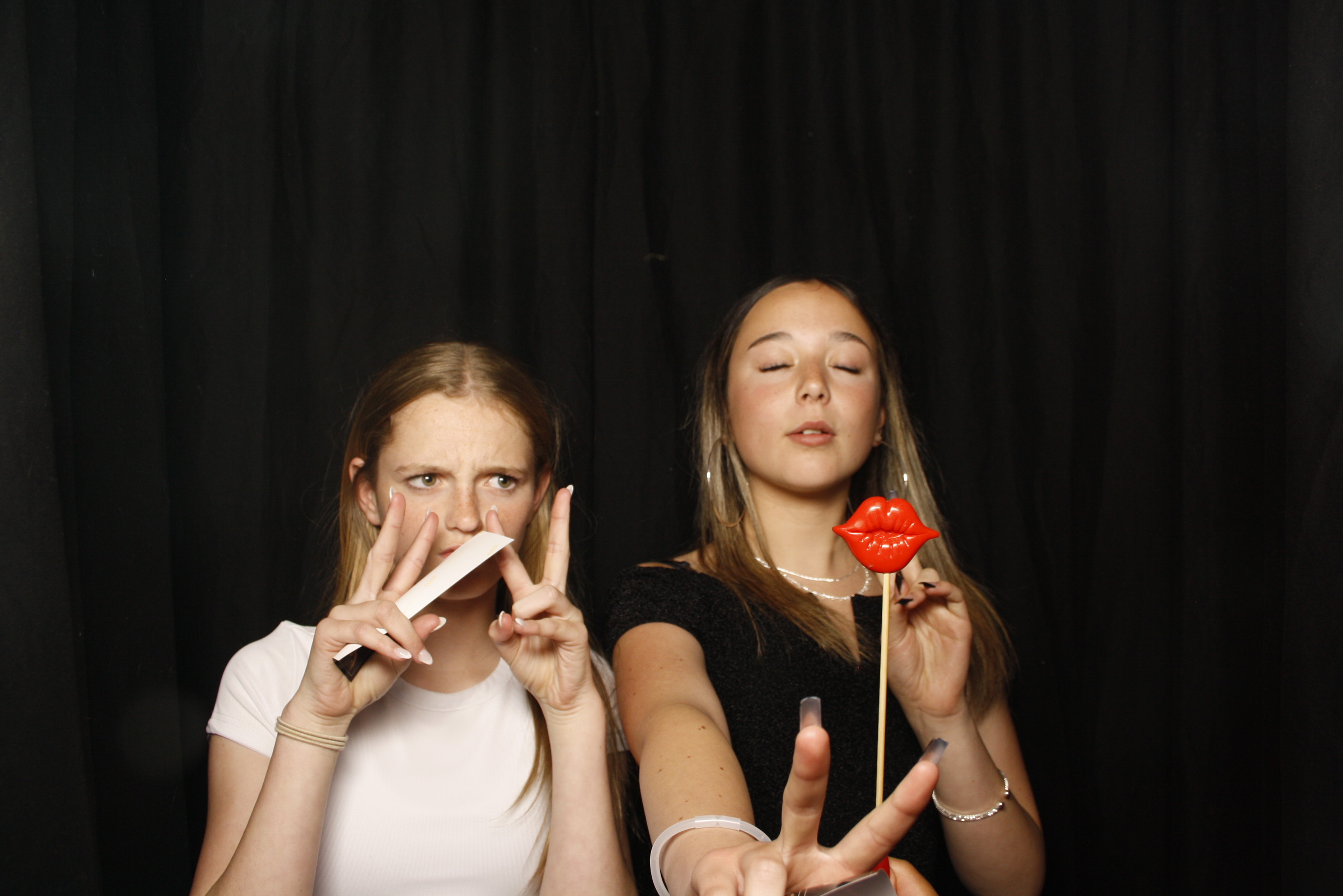 Waikanae School Leavers Dinner 2023 | View more photos from the event at wgtngallery.classicphotobooths.co.nz/u/wgtncpbgallery/Waikanae-School-Leavers-Dinner-2023