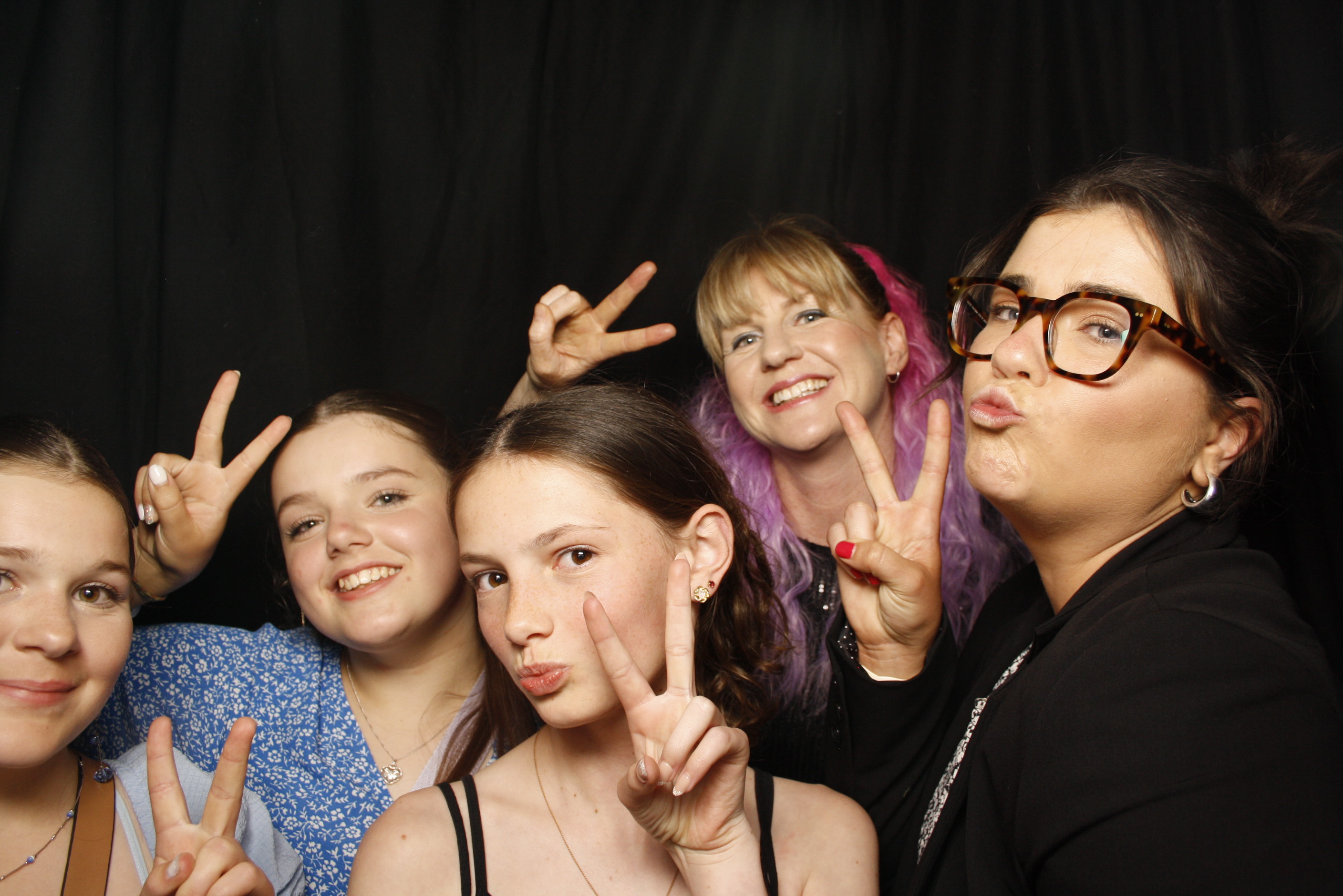 Waikanae School Leavers Dinner 2023 | View more photos from the event at wgtngallery.classicphotobooths.co.nz/u/wgtncpbgallery/Waikanae-School-Leavers-Dinner-2023