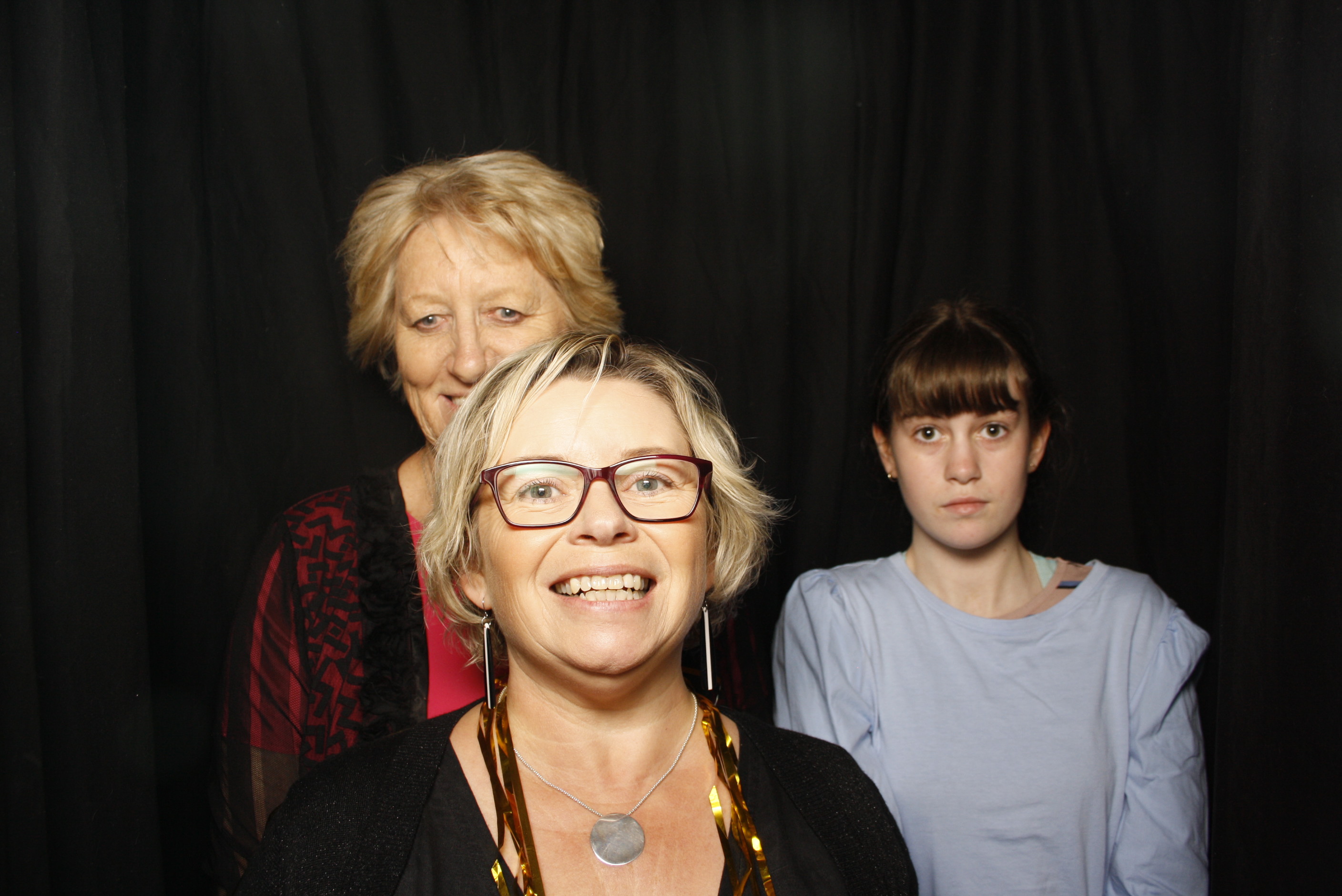 Waikanae School Leavers Dinner 2023 | View more photos from the event at wgtngallery.classicphotobooths.co.nz/u/wgtncpbgallery/Waikanae-School-Leavers-Dinner-2023