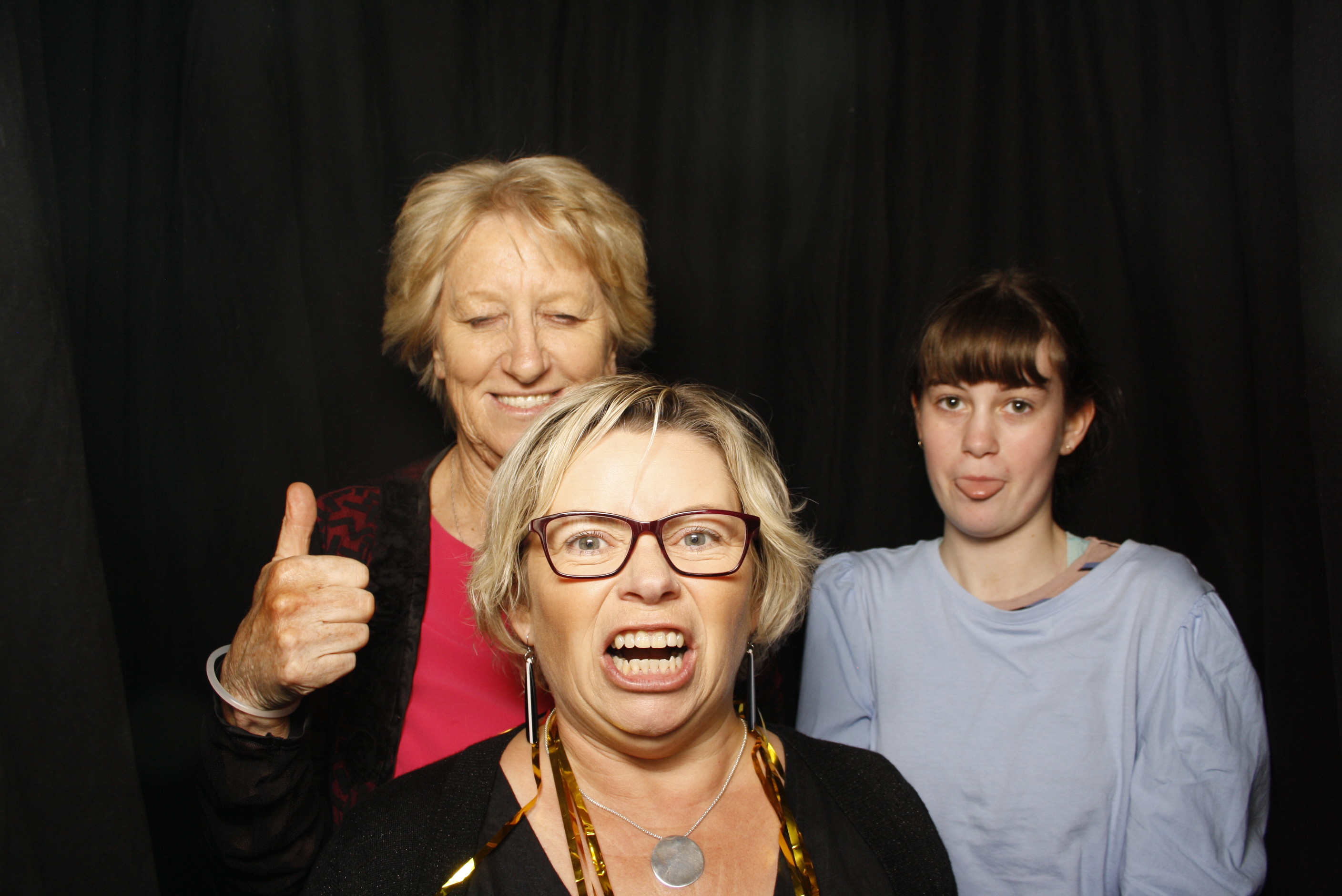 Waikanae School Leavers Dinner 2023 | View more photos from the event at wgtngallery.classicphotobooths.co.nz/u/wgtncpbgallery/Waikanae-School-Leavers-Dinner-2023