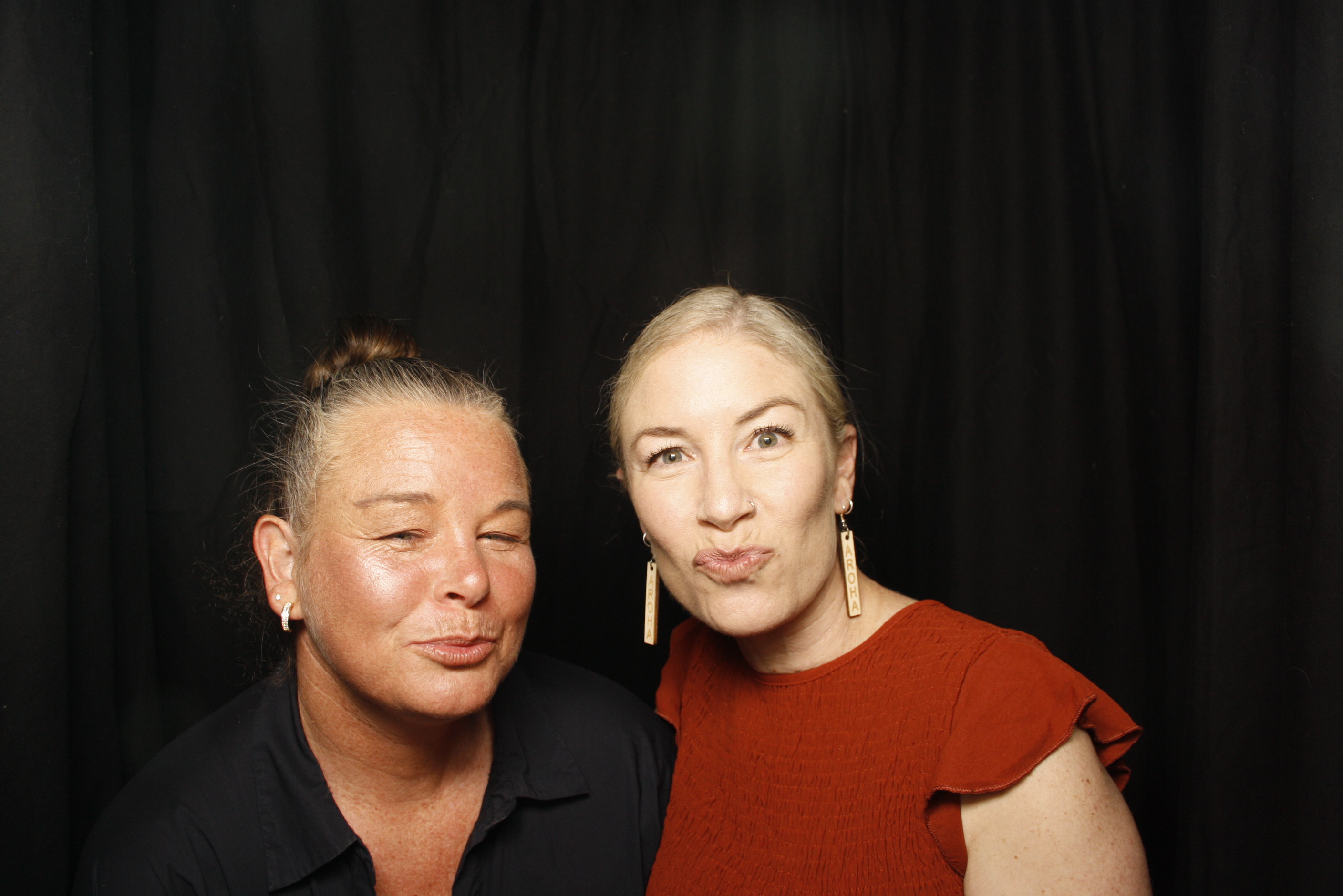 Waikanae School Leavers Dinner 2023 | View more photos from the event at wgtngallery.classicphotobooths.co.nz/u/wgtncpbgallery/Waikanae-School-Leavers-Dinner-2023