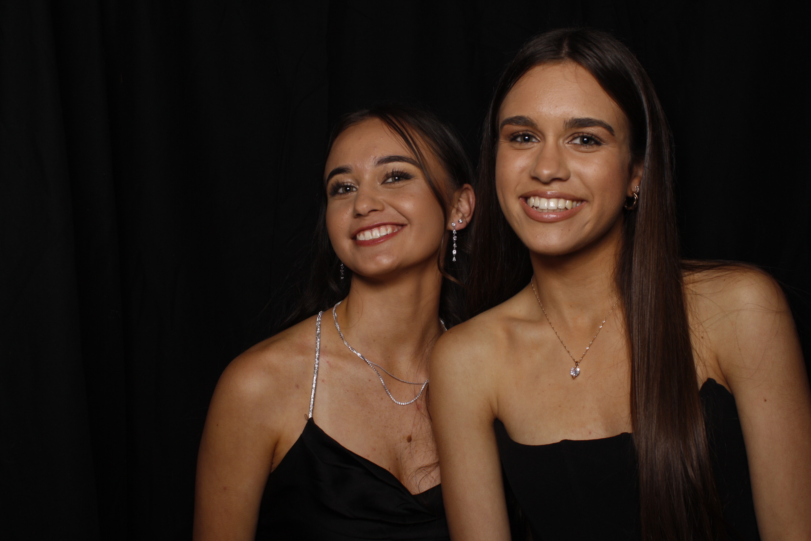 Whitby Senior Ball 2023 | View more photos from the event at wgtngallery.classicphotobooths.co.nz/u/wgtncpbgallery/Whitby-Senior-Ball-2023