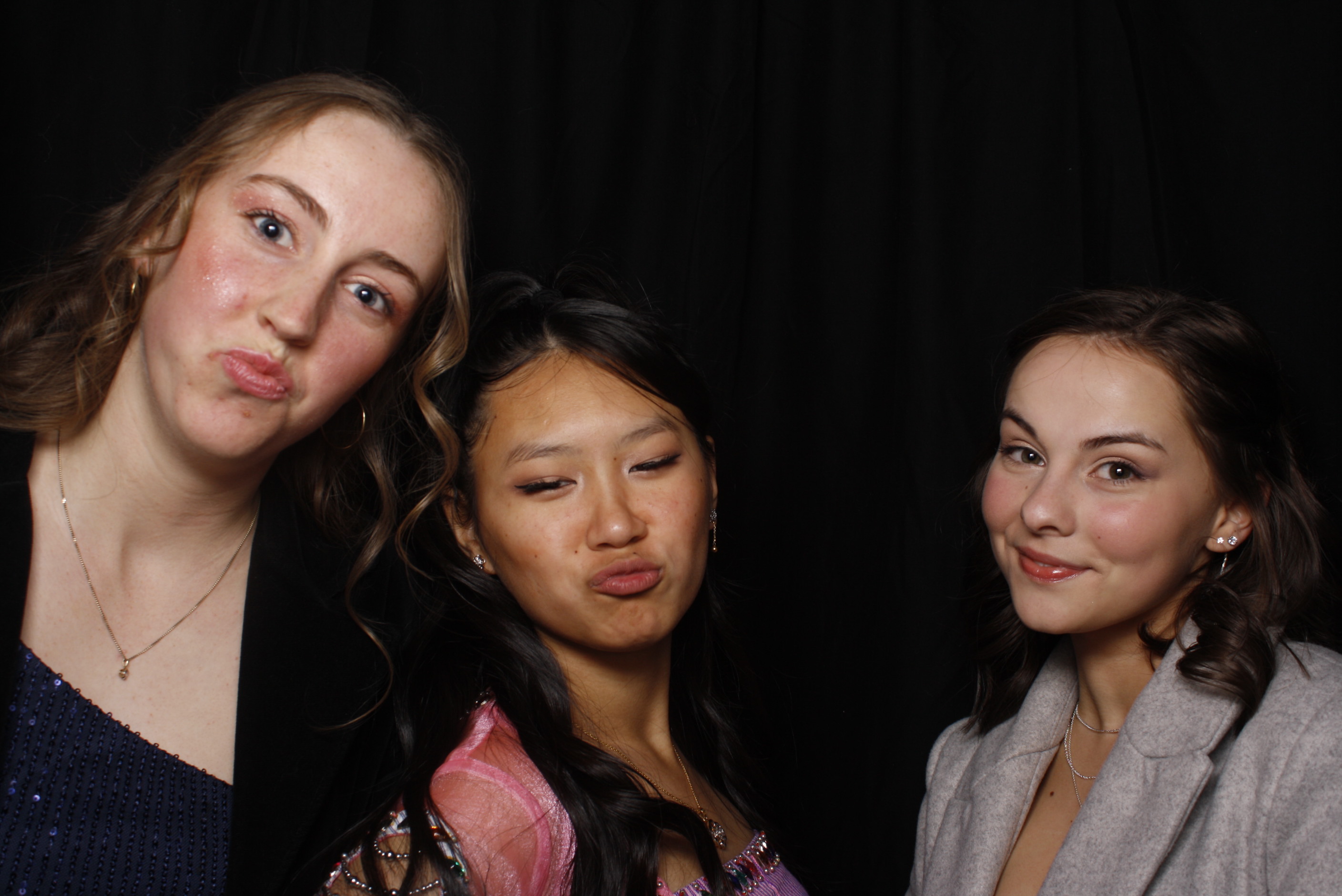 Whitby Senior Ball 2023 | View more photos from the event at wgtngallery.classicphotobooths.co.nz/u/wgtncpbgallery/Whitby-Senior-Ball-2023