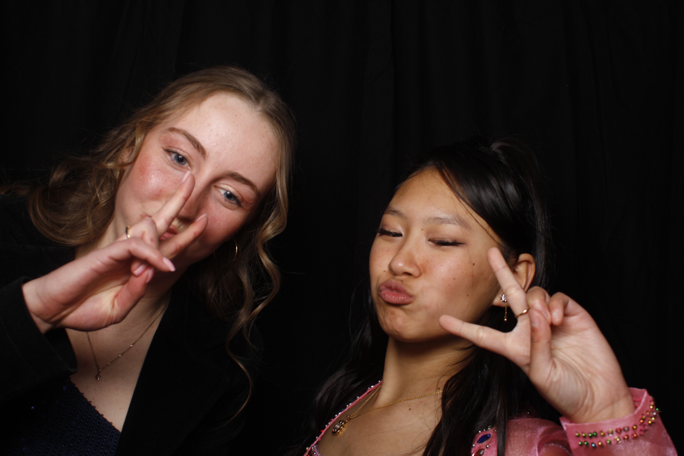 Whitby Senior Ball 2023 | View more photos from the event at wgtngallery.classicphotobooths.co.nz/u/wgtncpbgallery/Whitby-Senior-Ball-2023