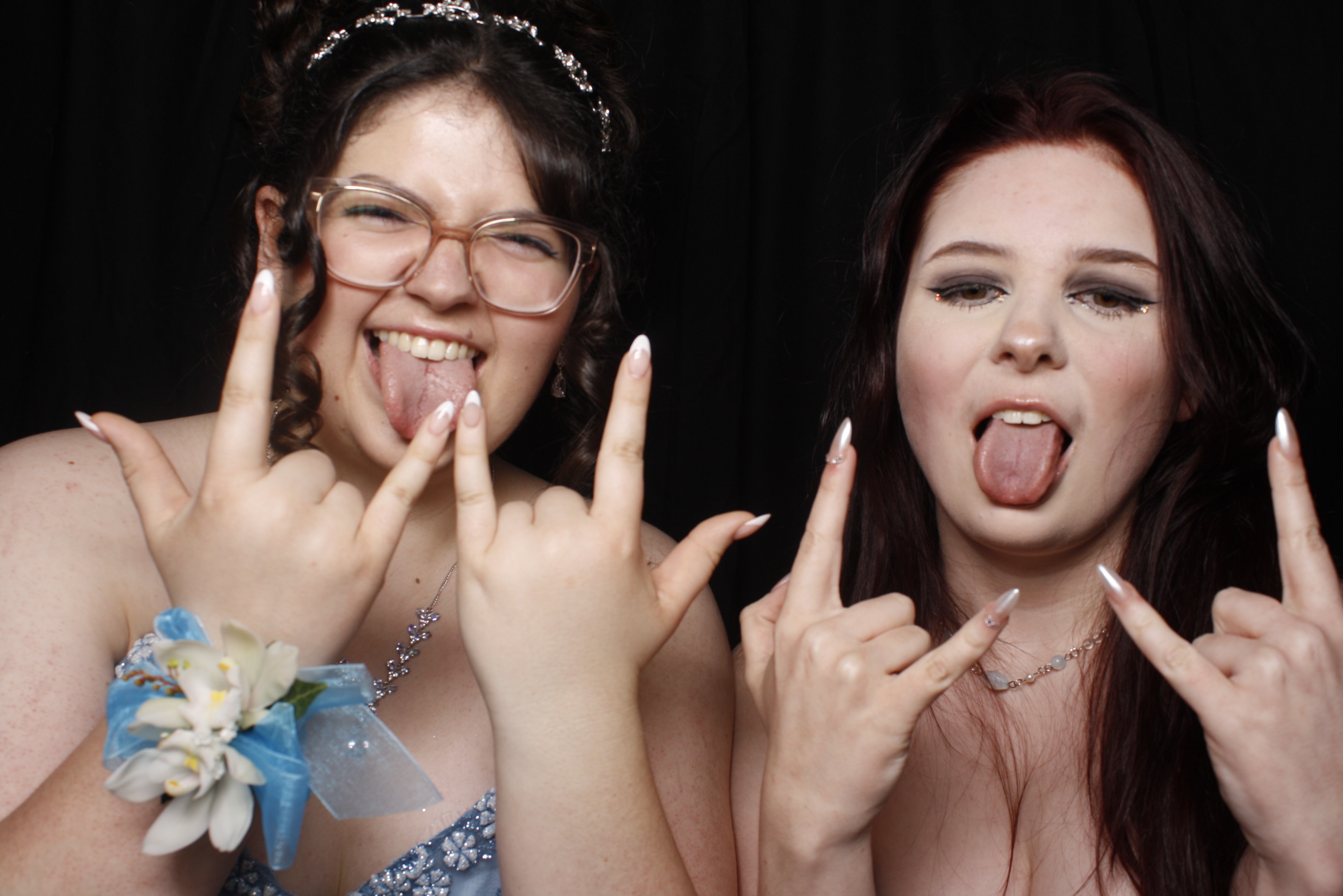 Whitby Senior Ball 2023 | View more photos from the event at wgtngallery.classicphotobooths.co.nz/u/wgtncpbgallery/Whitby-Senior-Ball-2023