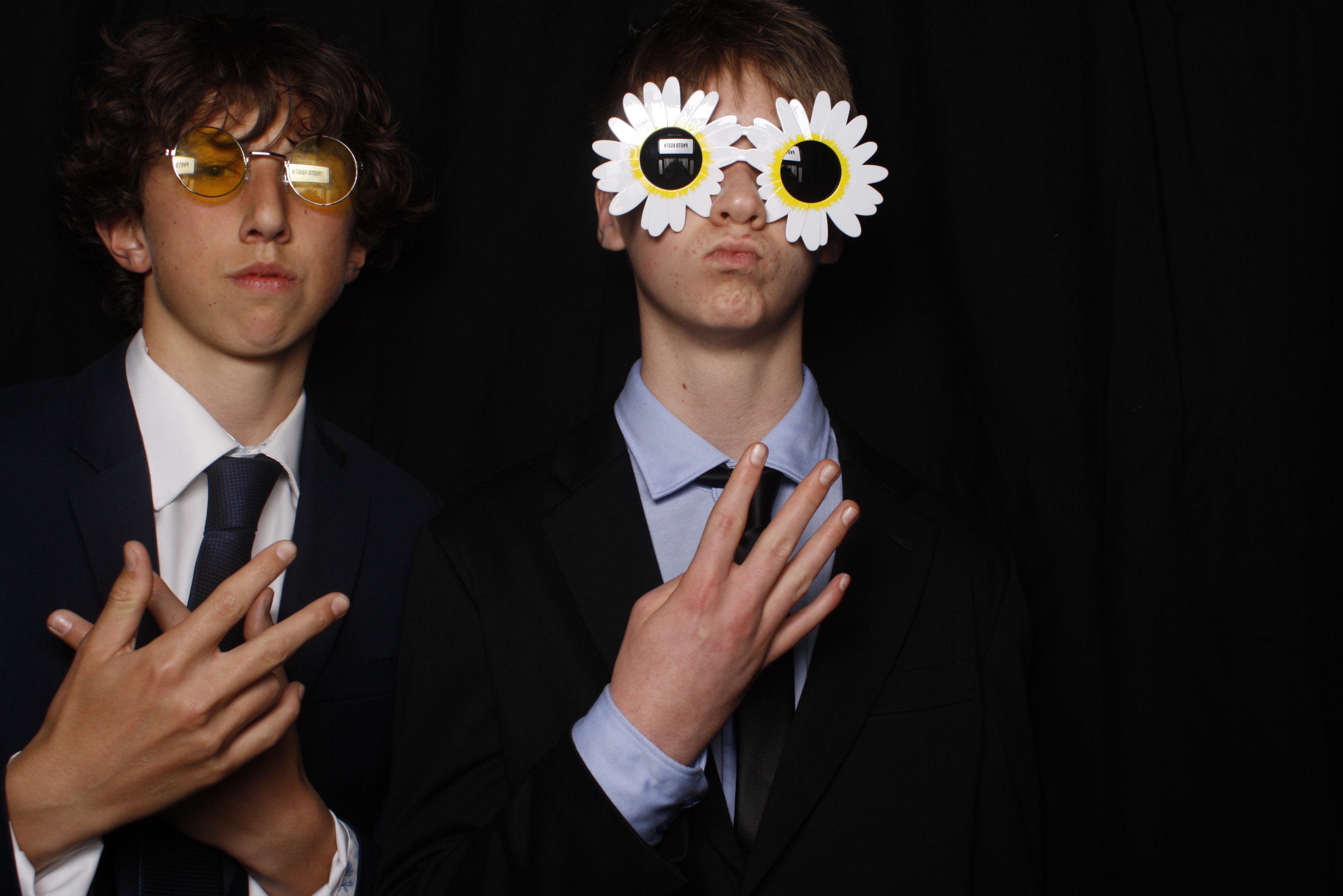 Whitby Senior Ball 2023 | View more photos from the event at wgtngallery.classicphotobooths.co.nz/u/wgtncpbgallery/Whitby-Senior-Ball-2023