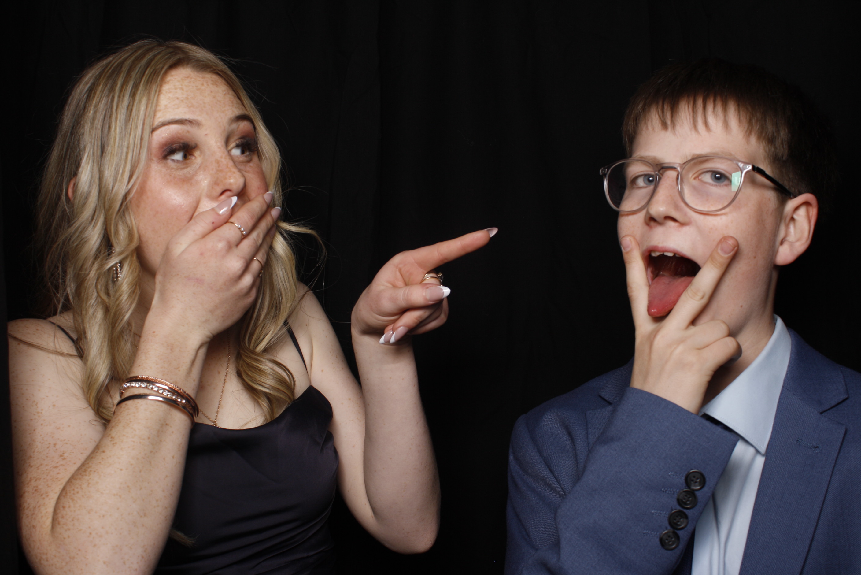 Whitby Senior Ball 2023 | View more photos from the event at wgtngallery.classicphotobooths.co.nz/u/wgtncpbgallery/Whitby-Senior-Ball-2023