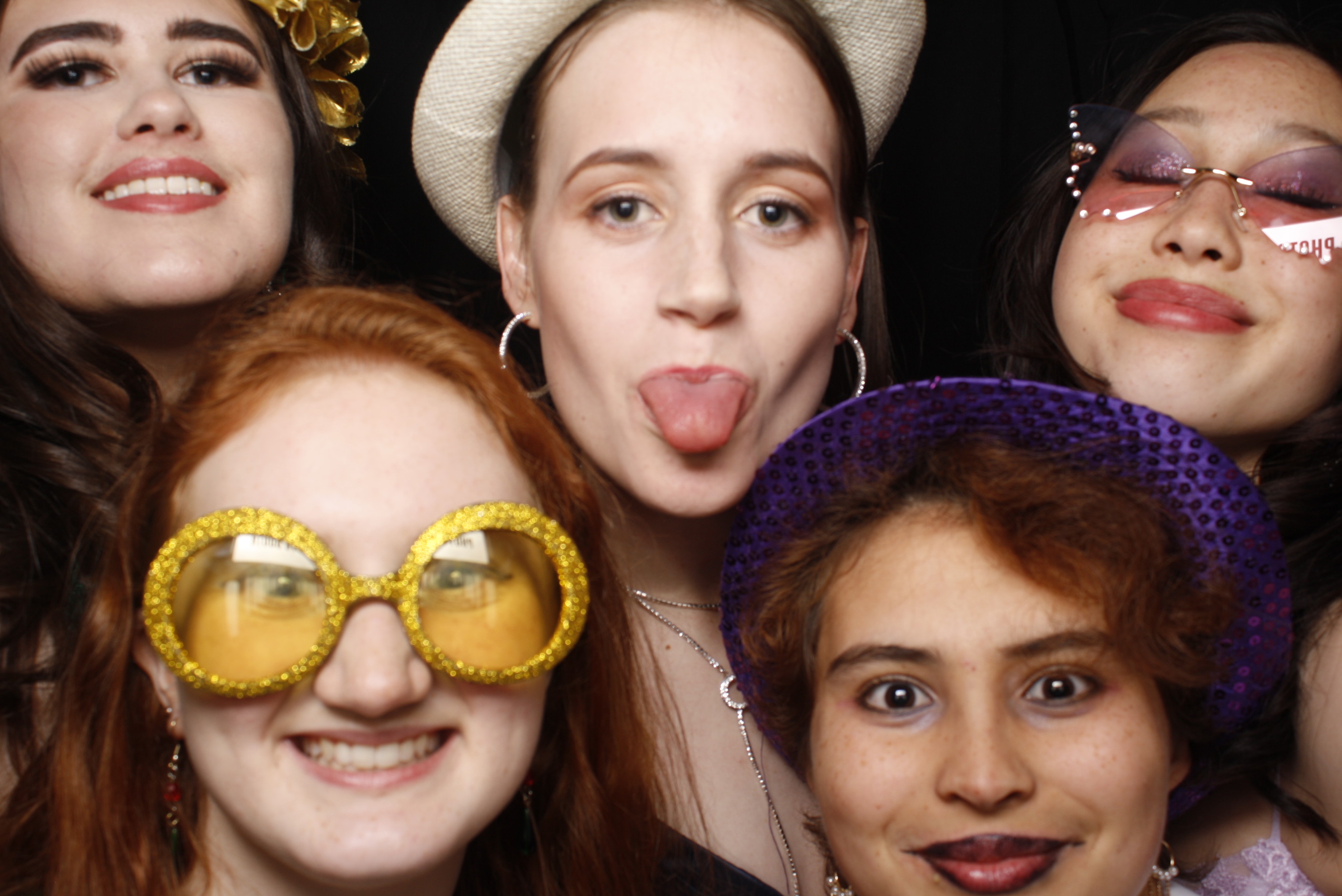 Whitby Senior Ball 2023 | View more photos from the event at wgtngallery.classicphotobooths.co.nz/u/wgtncpbgallery/Whitby-Senior-Ball-2023