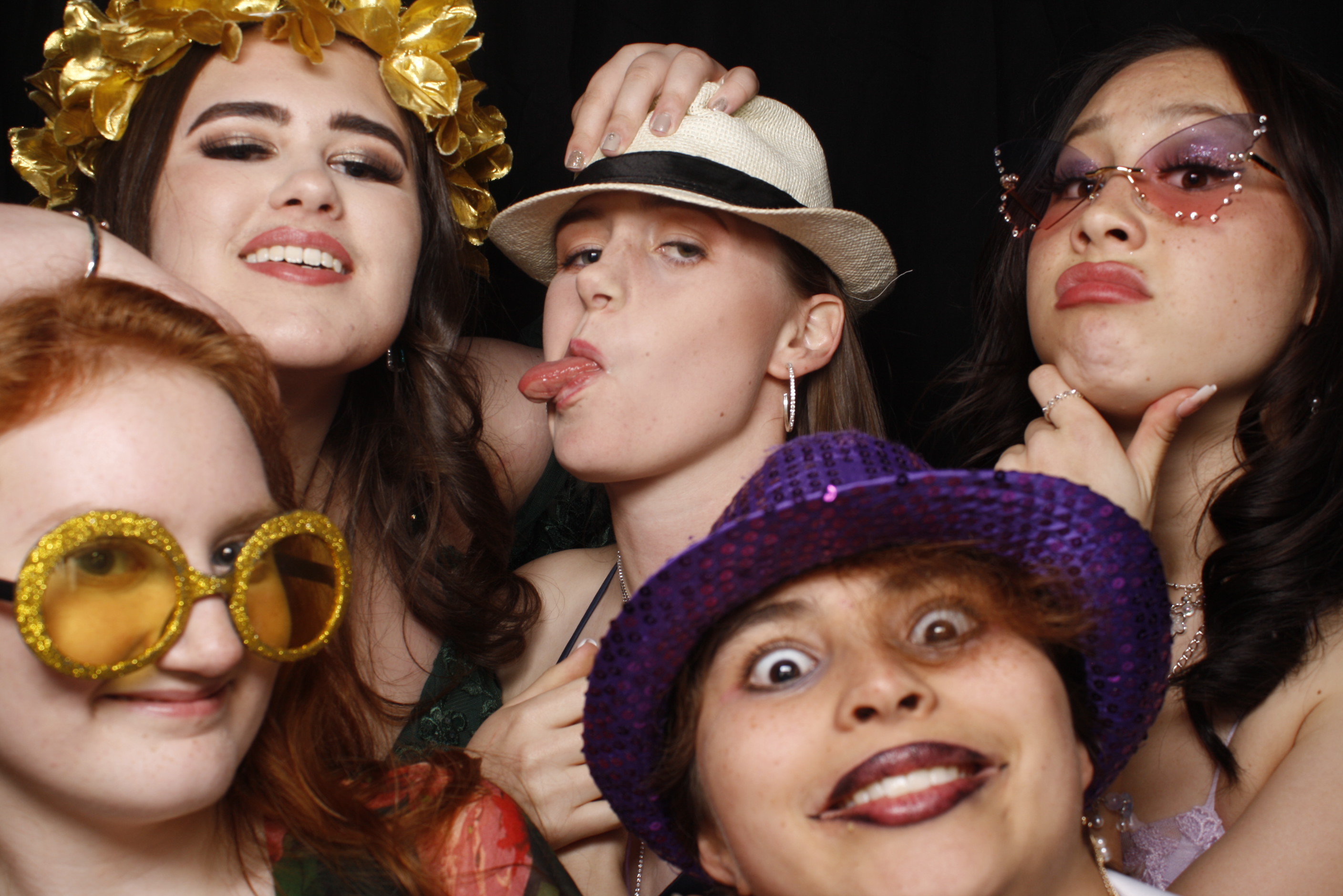 Whitby Senior Ball 2023 | View more photos from the event at wgtngallery.classicphotobooths.co.nz/u/wgtncpbgallery/Whitby-Senior-Ball-2023