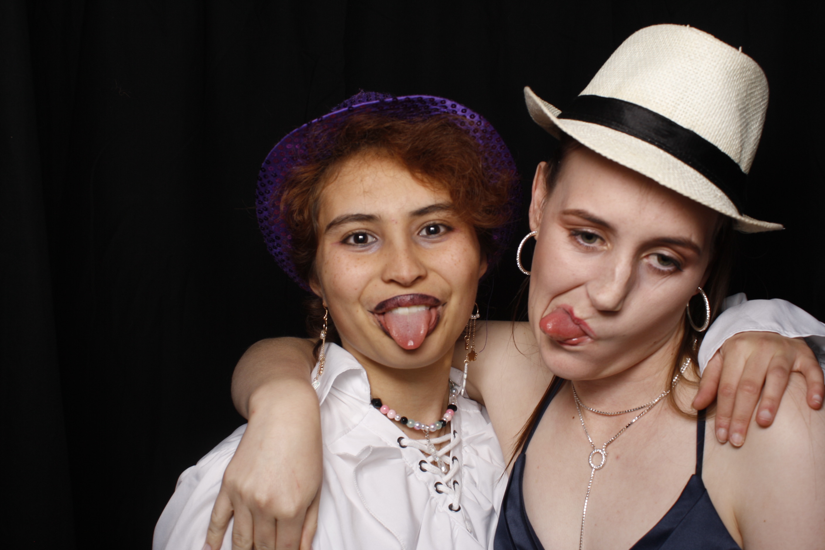 Whitby Senior Ball 2023 | View more photos from the event at wgtngallery.classicphotobooths.co.nz/u/wgtncpbgallery/Whitby-Senior-Ball-2023