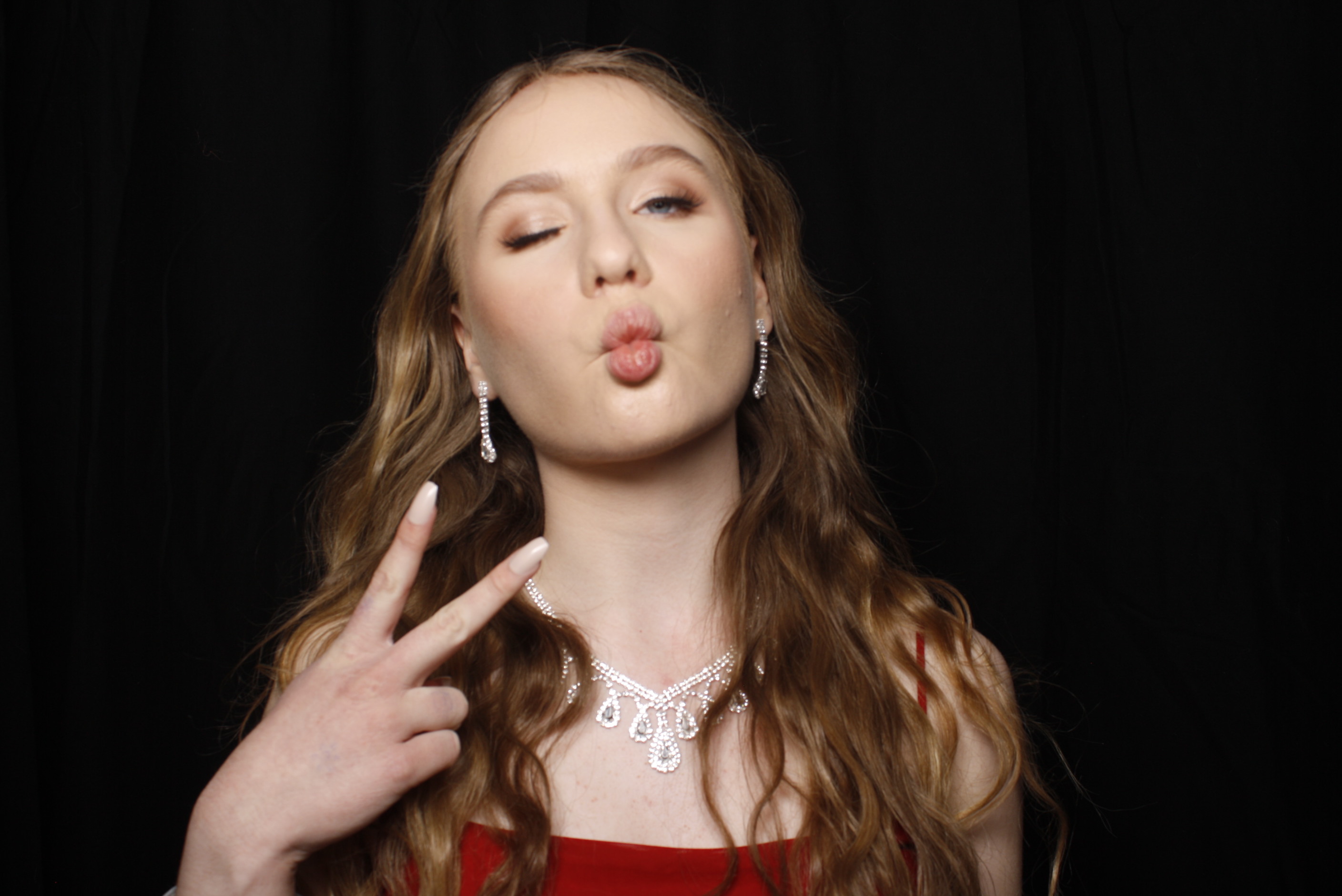 Whitby Senior Ball 2023 | View more photos from the event at wgtngallery.classicphotobooths.co.nz/u/wgtncpbgallery/Whitby-Senior-Ball-2023