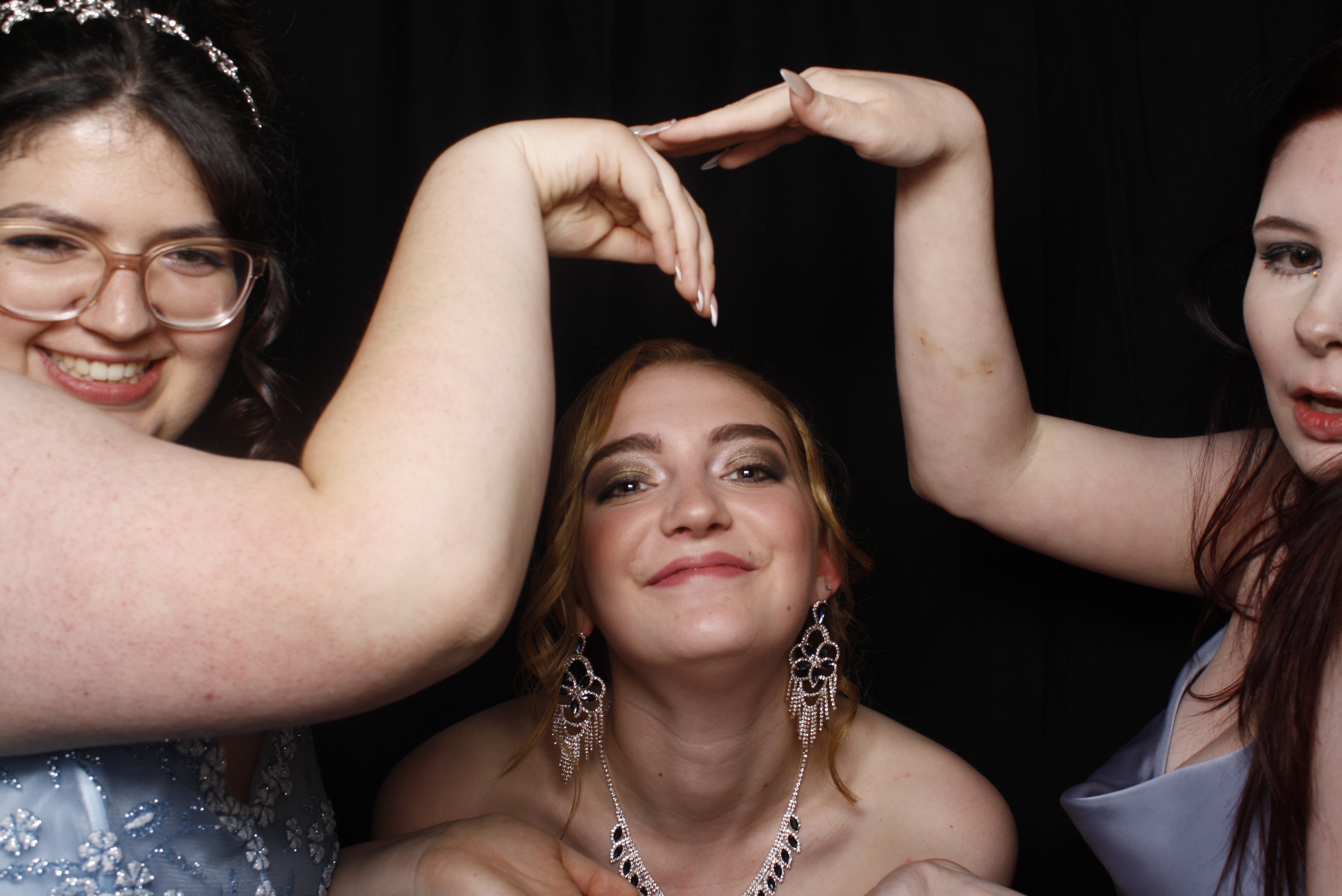 Whitby Senior Ball 2023 | View more photos from the event at wgtngallery.classicphotobooths.co.nz/u/wgtncpbgallery/Whitby-Senior-Ball-2023