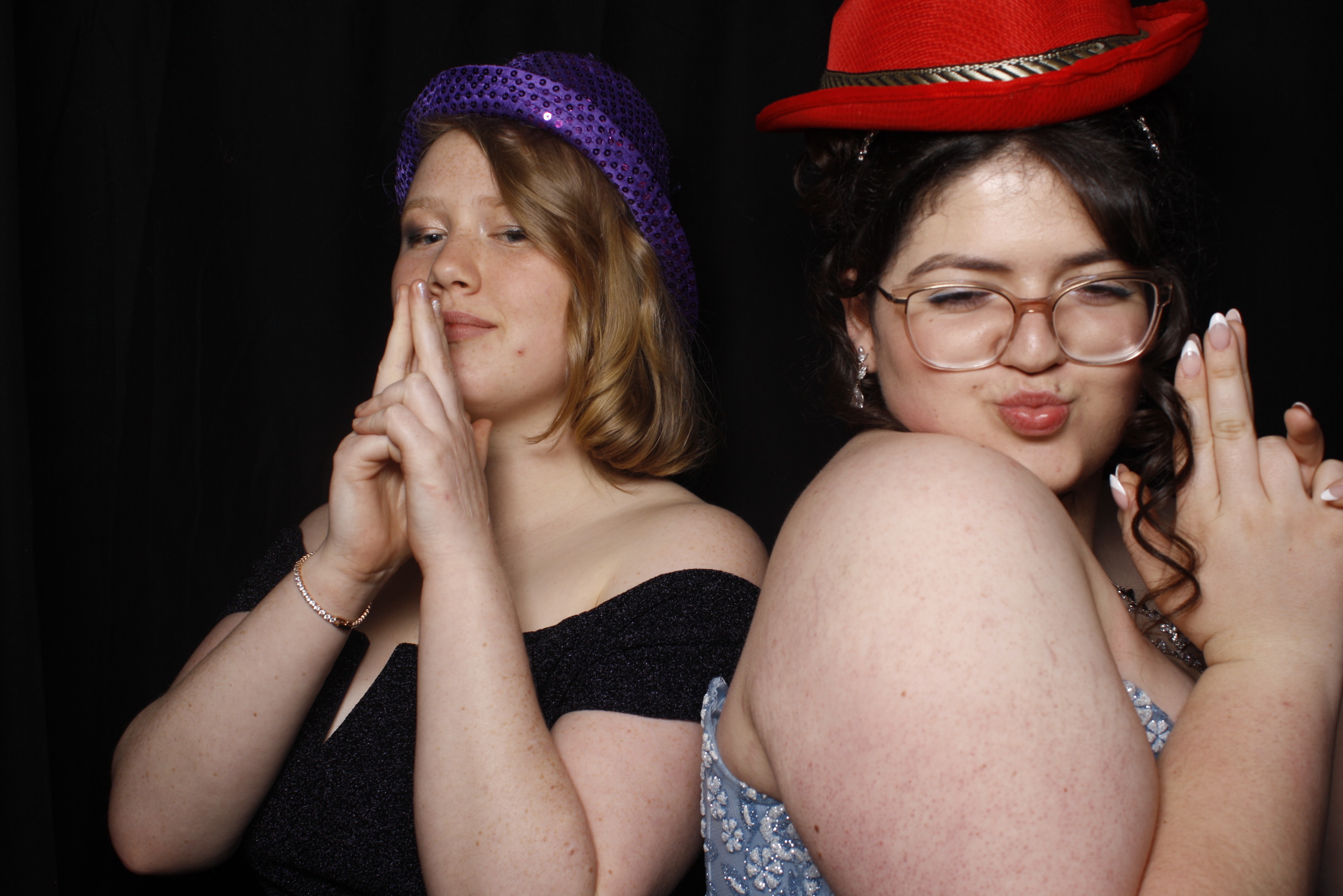 Whitby Senior Ball 2023 | View more photos from the event at wgtngallery.classicphotobooths.co.nz/u/wgtncpbgallery/Whitby-Senior-Ball-2023