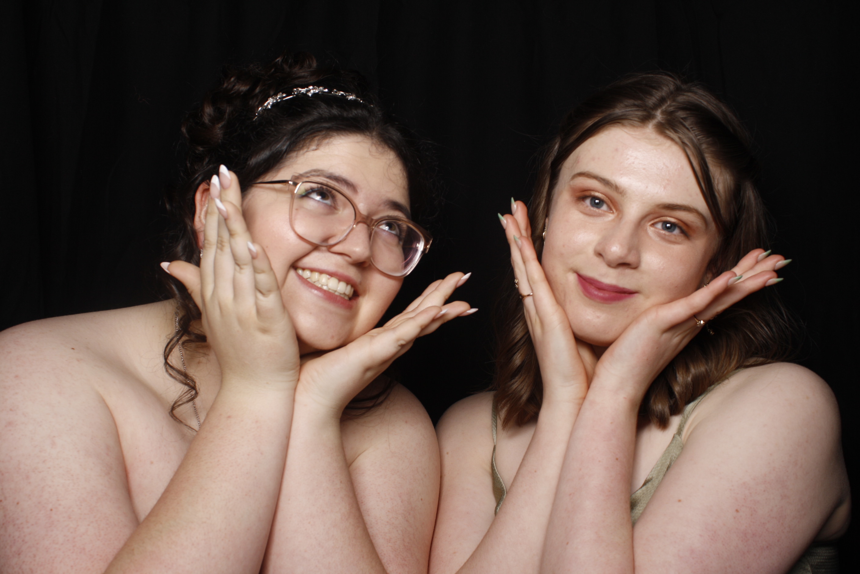 Whitby Senior Ball 2023 | View more photos from the event at wgtngallery.classicphotobooths.co.nz/u/wgtncpbgallery/Whitby-Senior-Ball-2023