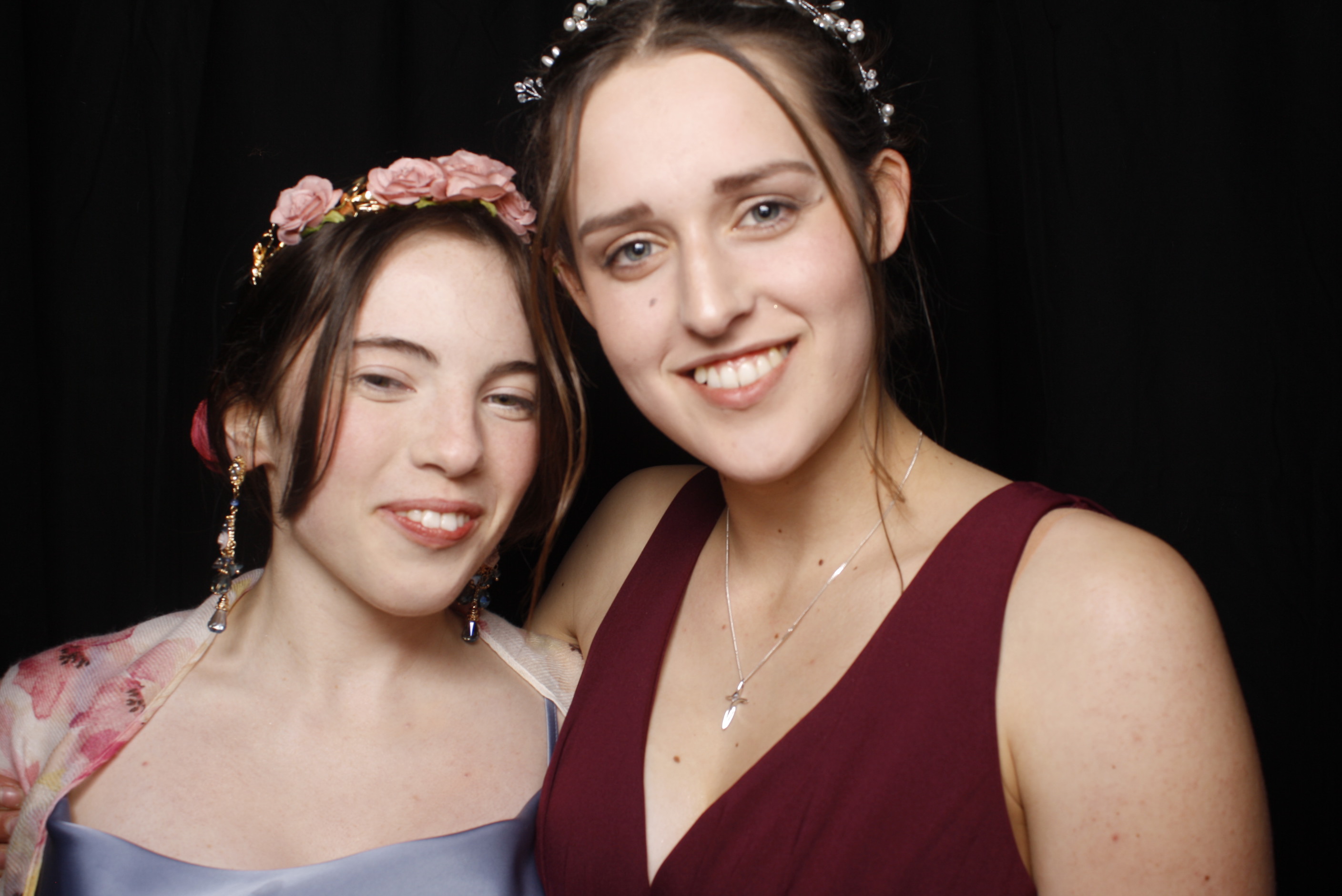 Whitby Senior Ball 2023 | View more photos from the event at wgtngallery.classicphotobooths.co.nz/u/wgtncpbgallery/Whitby-Senior-Ball-2023