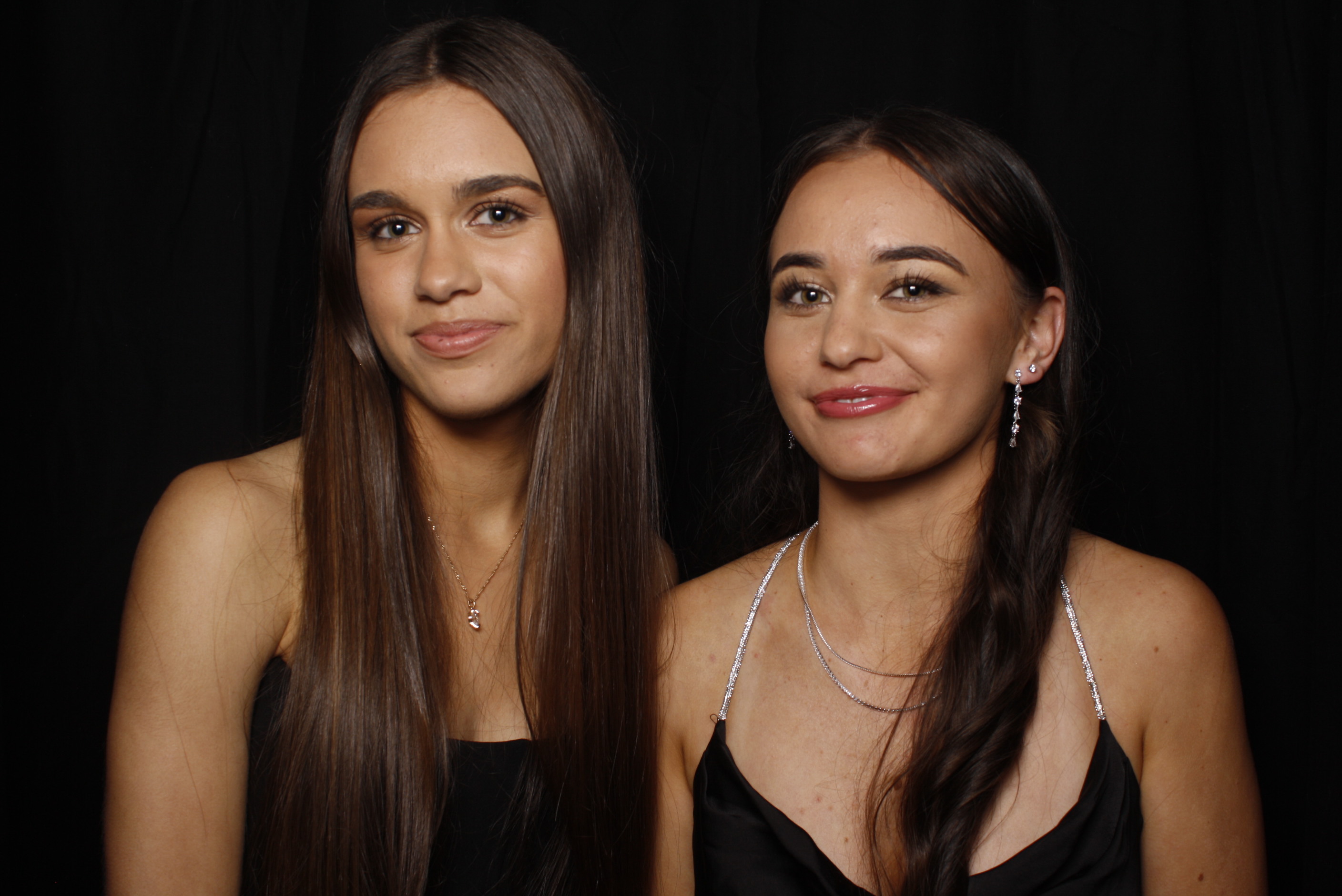 Whitby Senior Ball 2023 | View more photos from the event at wgtngallery.classicphotobooths.co.nz/u/wgtncpbgallery/Whitby-Senior-Ball-2023