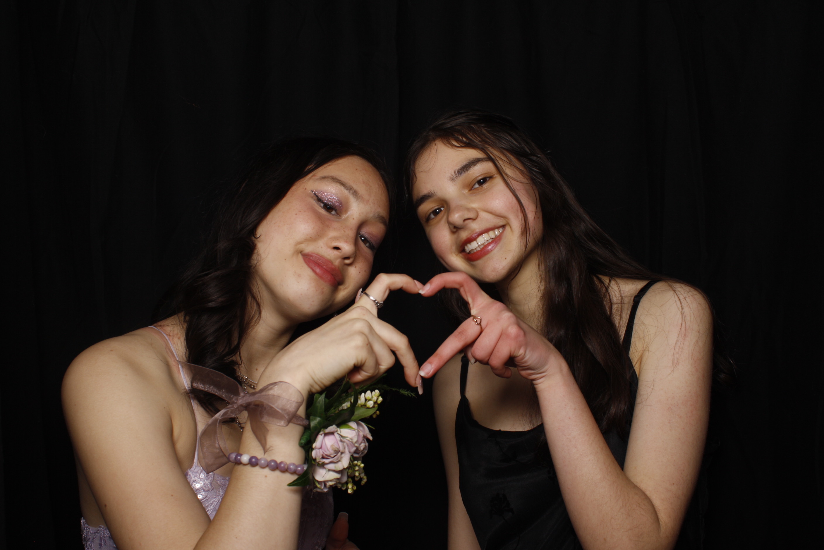 Whitby Senior Ball 2023 | View more photos from the event at wgtngallery.classicphotobooths.co.nz/u/wgtncpbgallery/Whitby-Senior-Ball-2023