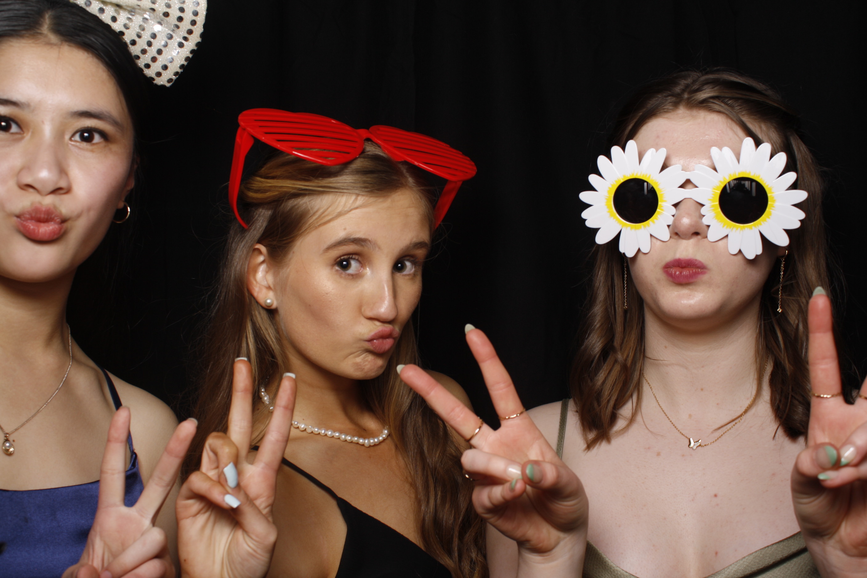 Whitby Senior Ball 2023 | View more photos from the event at wgtngallery.classicphotobooths.co.nz/u/wgtncpbgallery/Whitby-Senior-Ball-2023