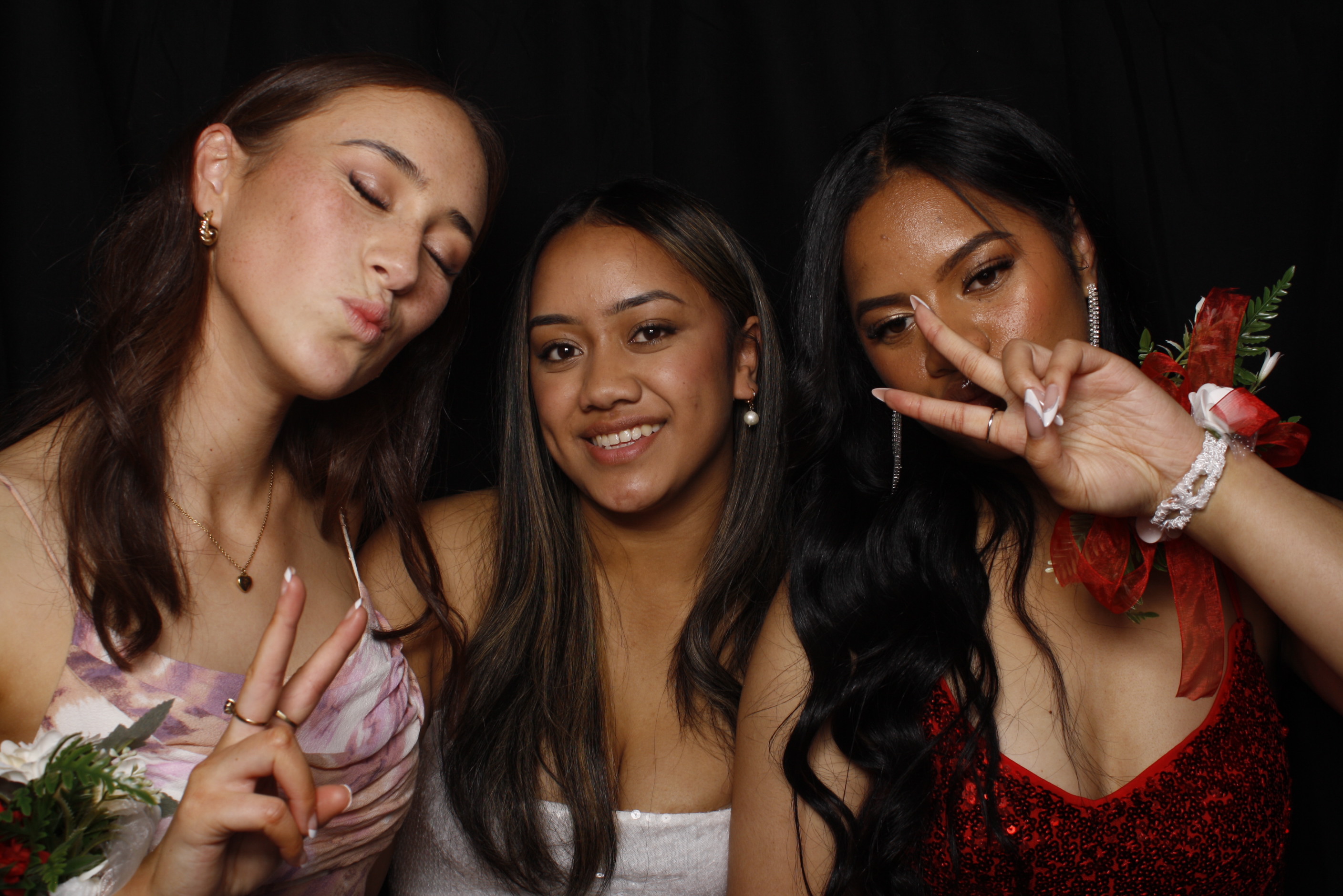 Whitby Senior Ball 2023 | View more photos from the event at wgtngallery.classicphotobooths.co.nz/u/wgtncpbgallery/Whitby-Senior-Ball-2023