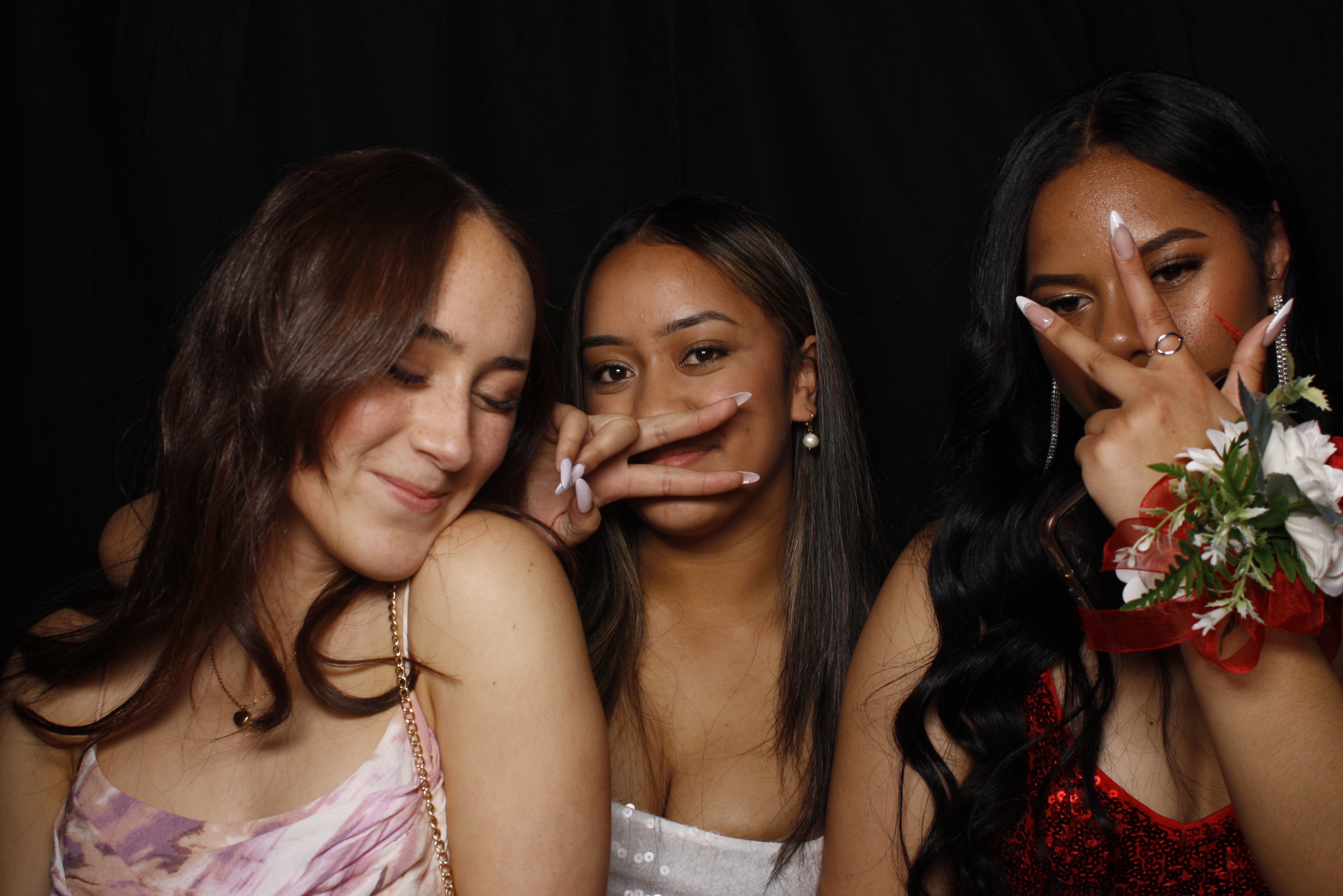 Whitby Senior Ball 2023 | View more photos from the event at wgtngallery.classicphotobooths.co.nz/u/wgtncpbgallery/Whitby-Senior-Ball-2023