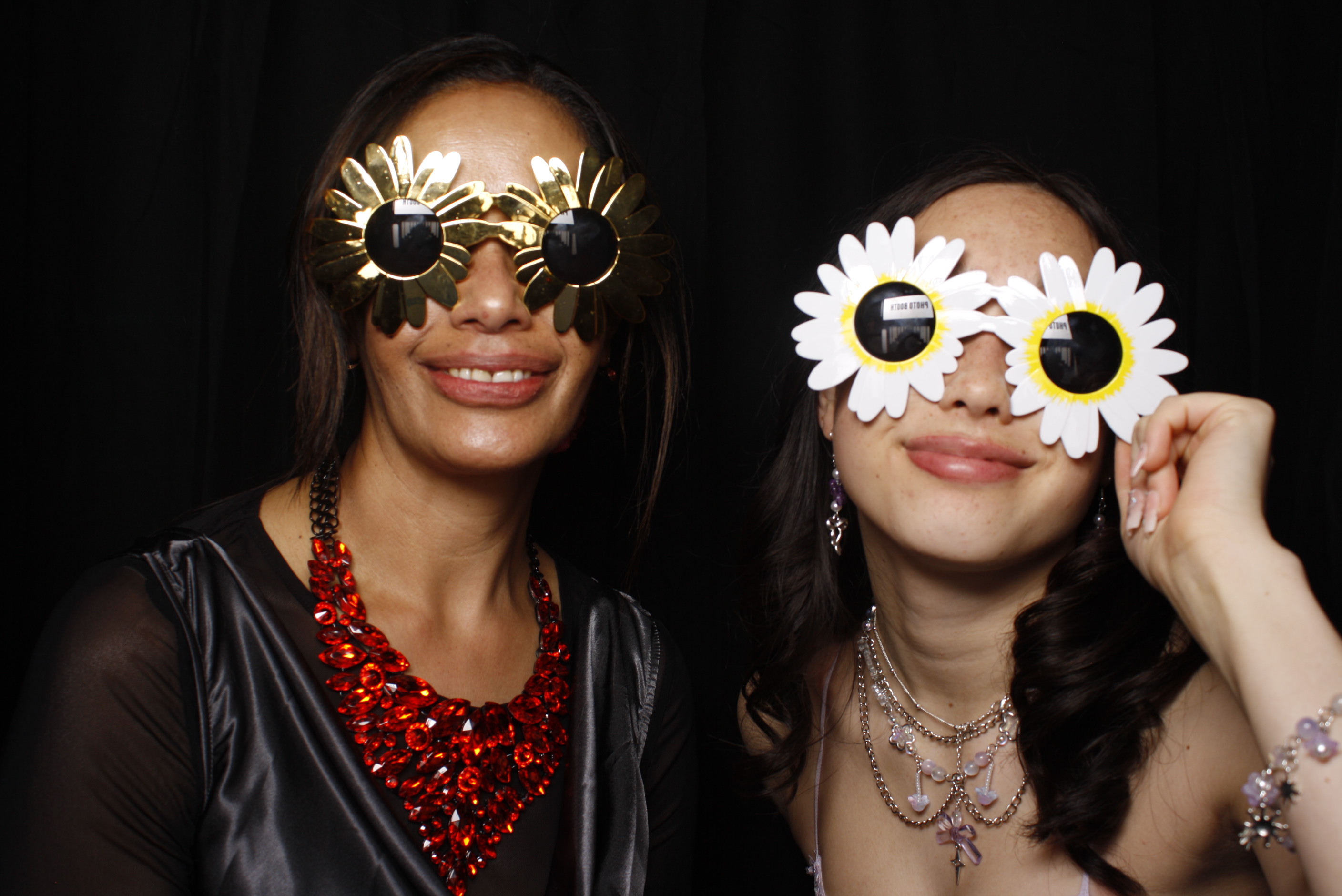 Whitby Senior Ball 2023 | View more photos from the event at wgtngallery.classicphotobooths.co.nz/u/wgtncpbgallery/Whitby-Senior-Ball-2023