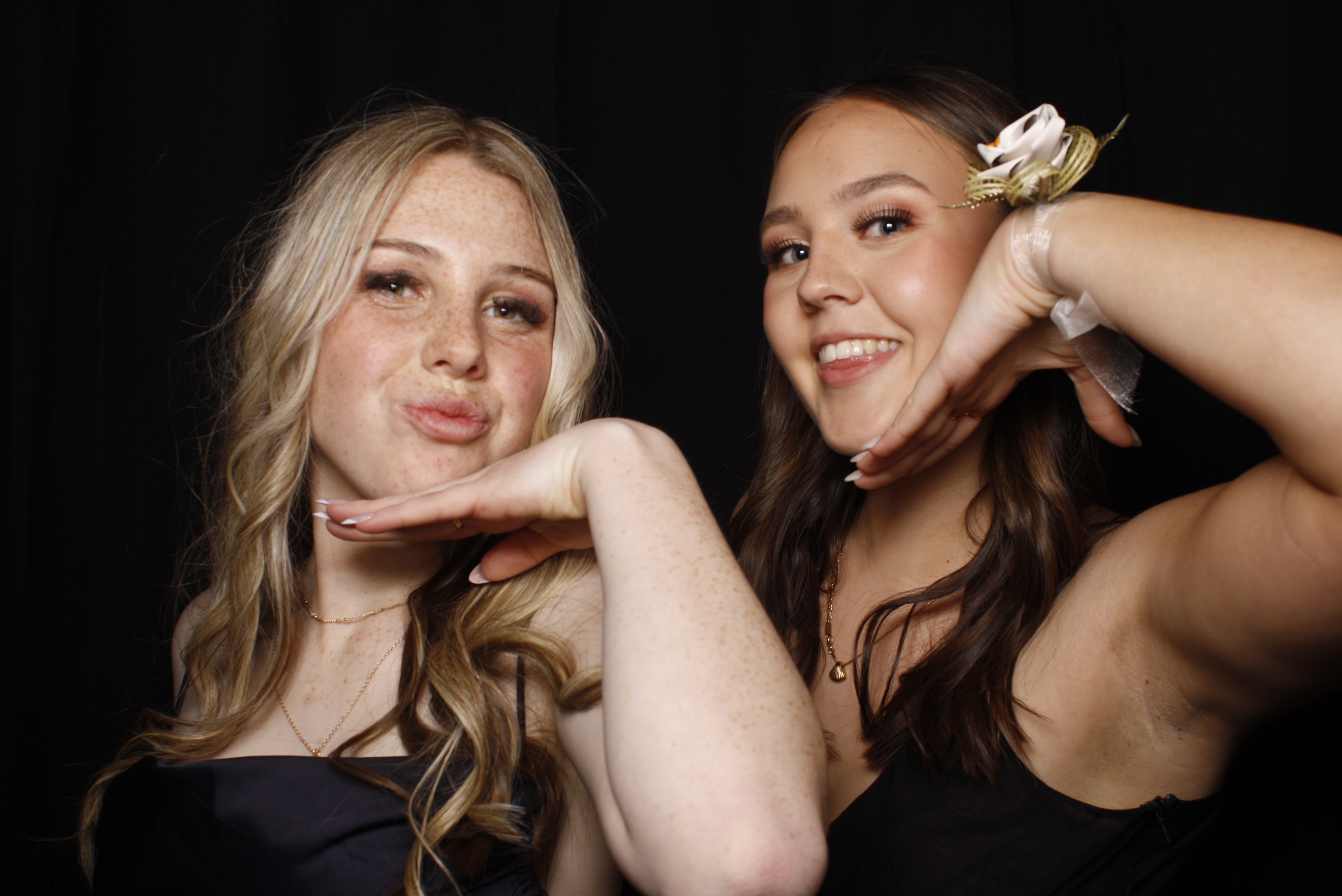 Whitby Senior Ball 2023 | View more photos from the event at wgtngallery.classicphotobooths.co.nz/u/wgtncpbgallery/Whitby-Senior-Ball-2023