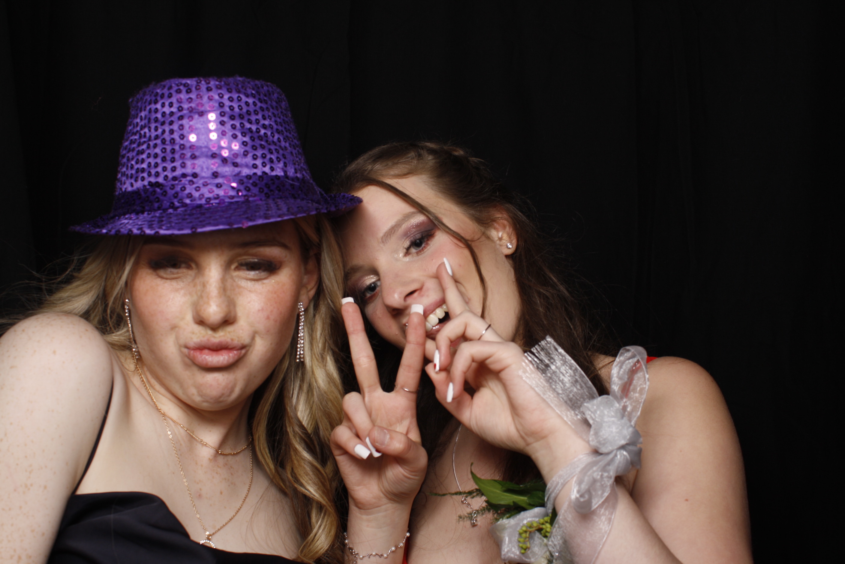 Whitby Senior Ball 2023 | View more photos from the event at wgtngallery.classicphotobooths.co.nz/u/wgtncpbgallery/Whitby-Senior-Ball-2023