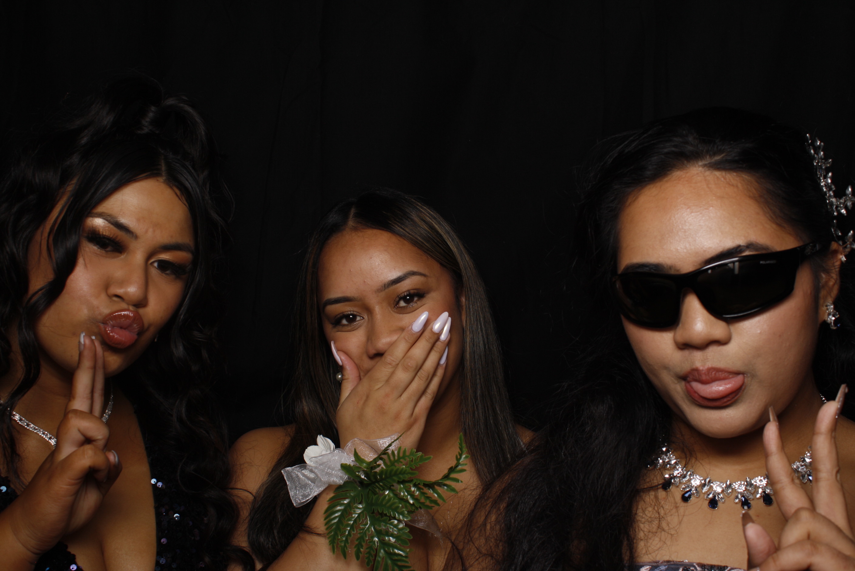 Whitby Senior Ball 2023 | View more photos from the event at wgtngallery.classicphotobooths.co.nz/u/wgtncpbgallery/Whitby-Senior-Ball-2023