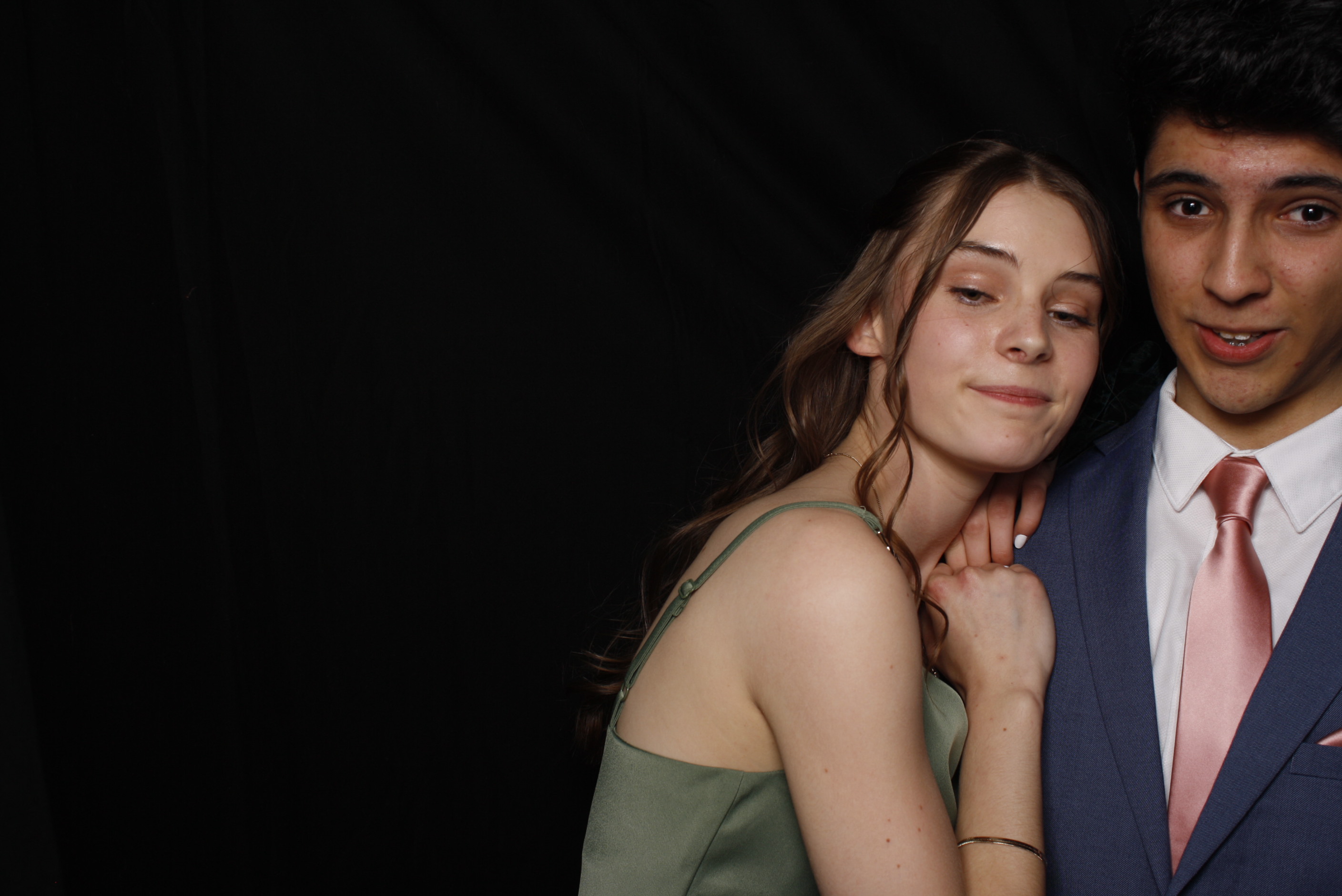 Whitby Senior Ball 2023 | View more photos from the event at wgtngallery.classicphotobooths.co.nz/u/wgtncpbgallery/Whitby-Senior-Ball-2023