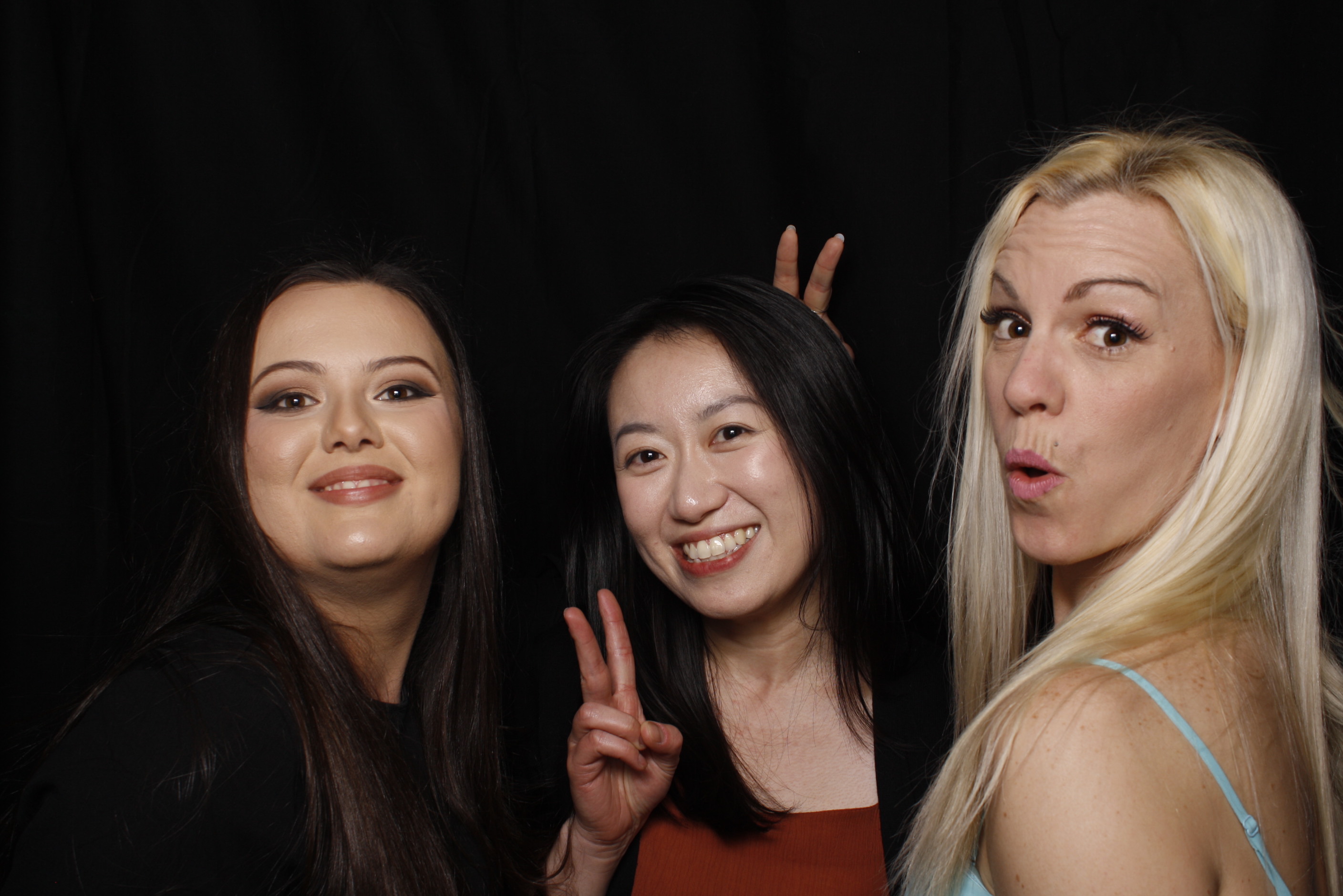 Whitby Senior Ball 2023 | View more photos from the event at wgtngallery.classicphotobooths.co.nz/u/wgtncpbgallery/Whitby-Senior-Ball-2023