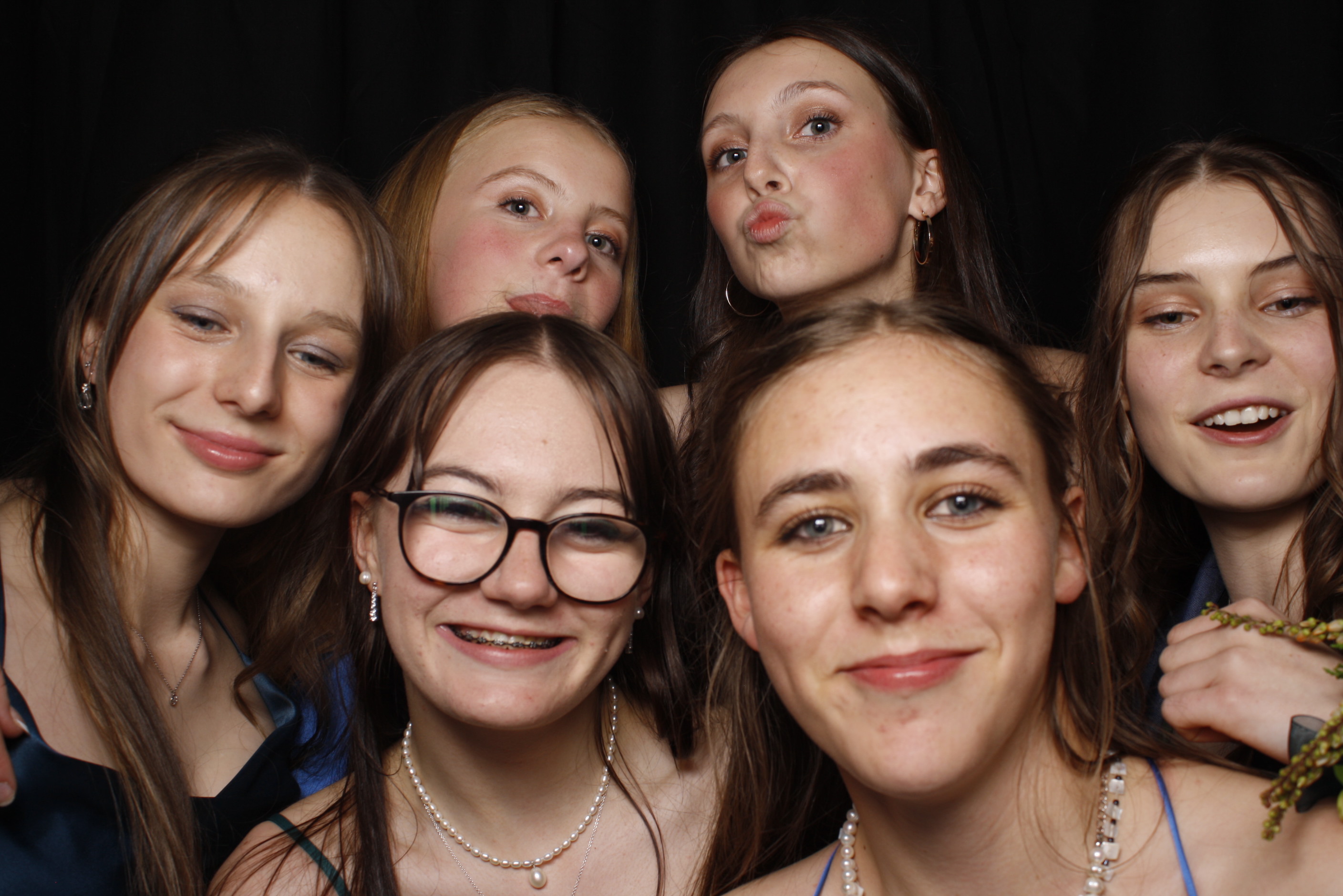 Whitby Senior Ball 2023 | View more photos from the event at wgtngallery.classicphotobooths.co.nz/u/wgtncpbgallery/Whitby-Senior-Ball-2023