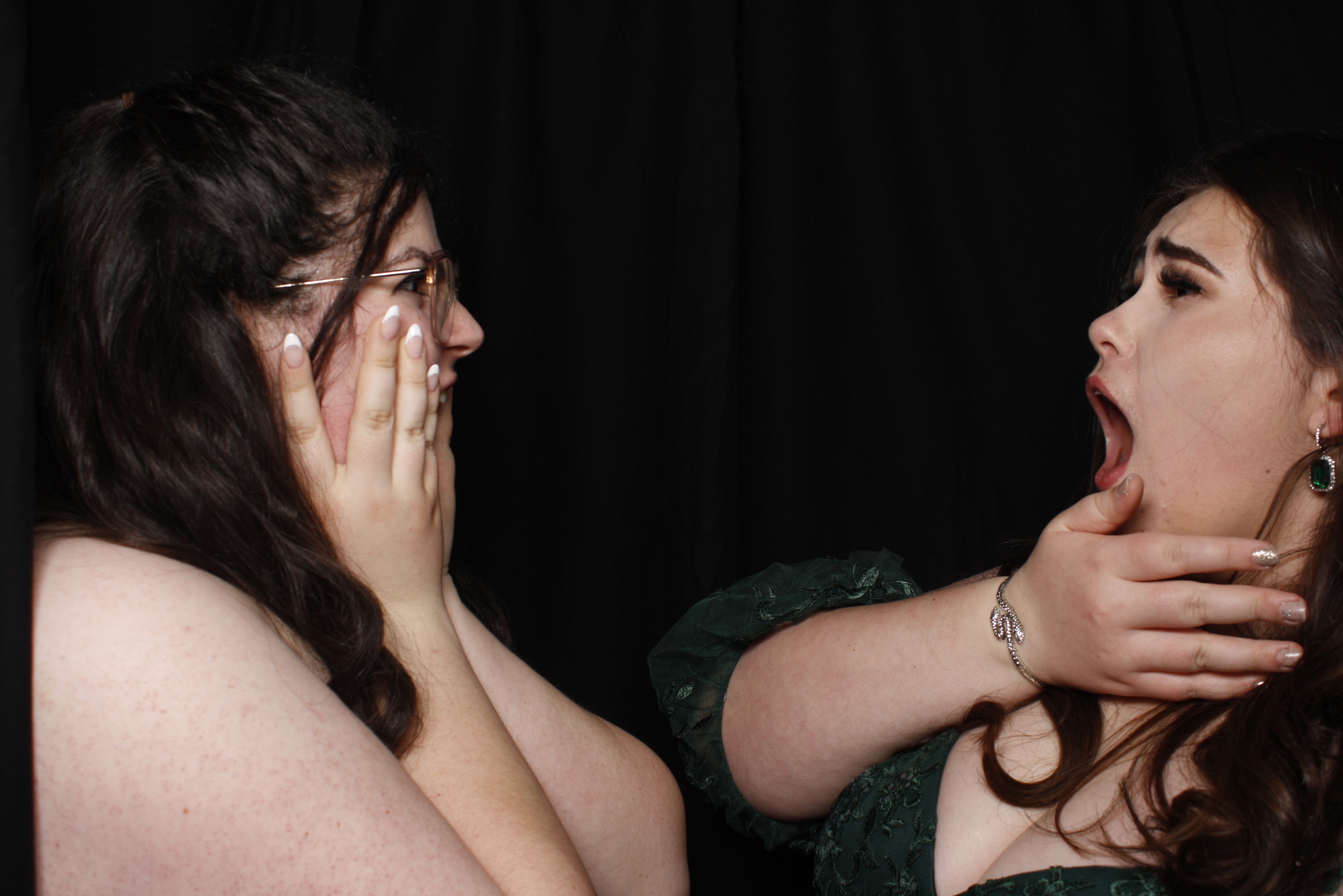 Whitby Senior Ball 2023 | View more photos from the event at wgtngallery.classicphotobooths.co.nz/u/wgtncpbgallery/Whitby-Senior-Ball-2023