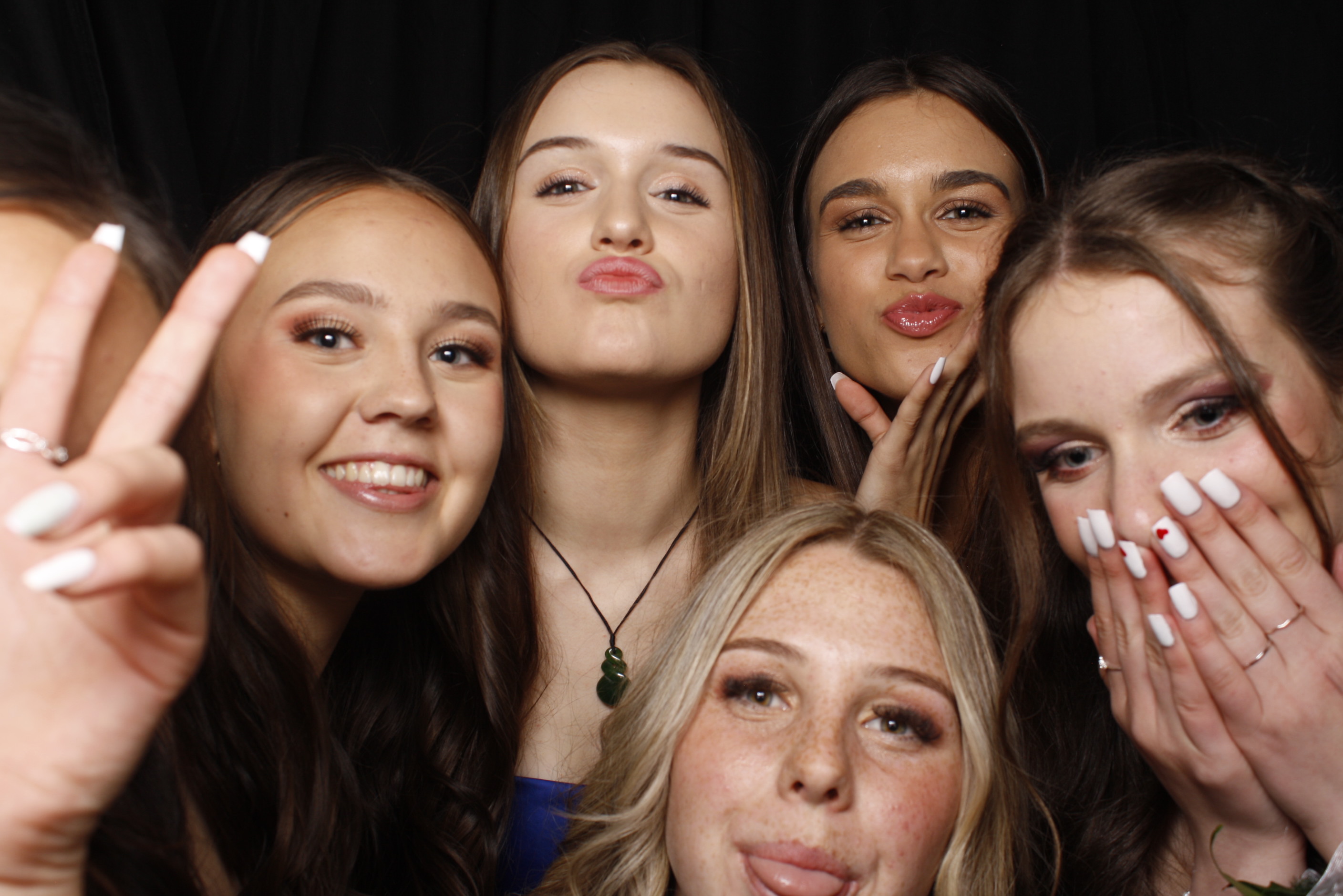 Whitby Senior Ball 2023 | View more photos from the event at wgtngallery.classicphotobooths.co.nz/u/wgtncpbgallery/Whitby-Senior-Ball-2023