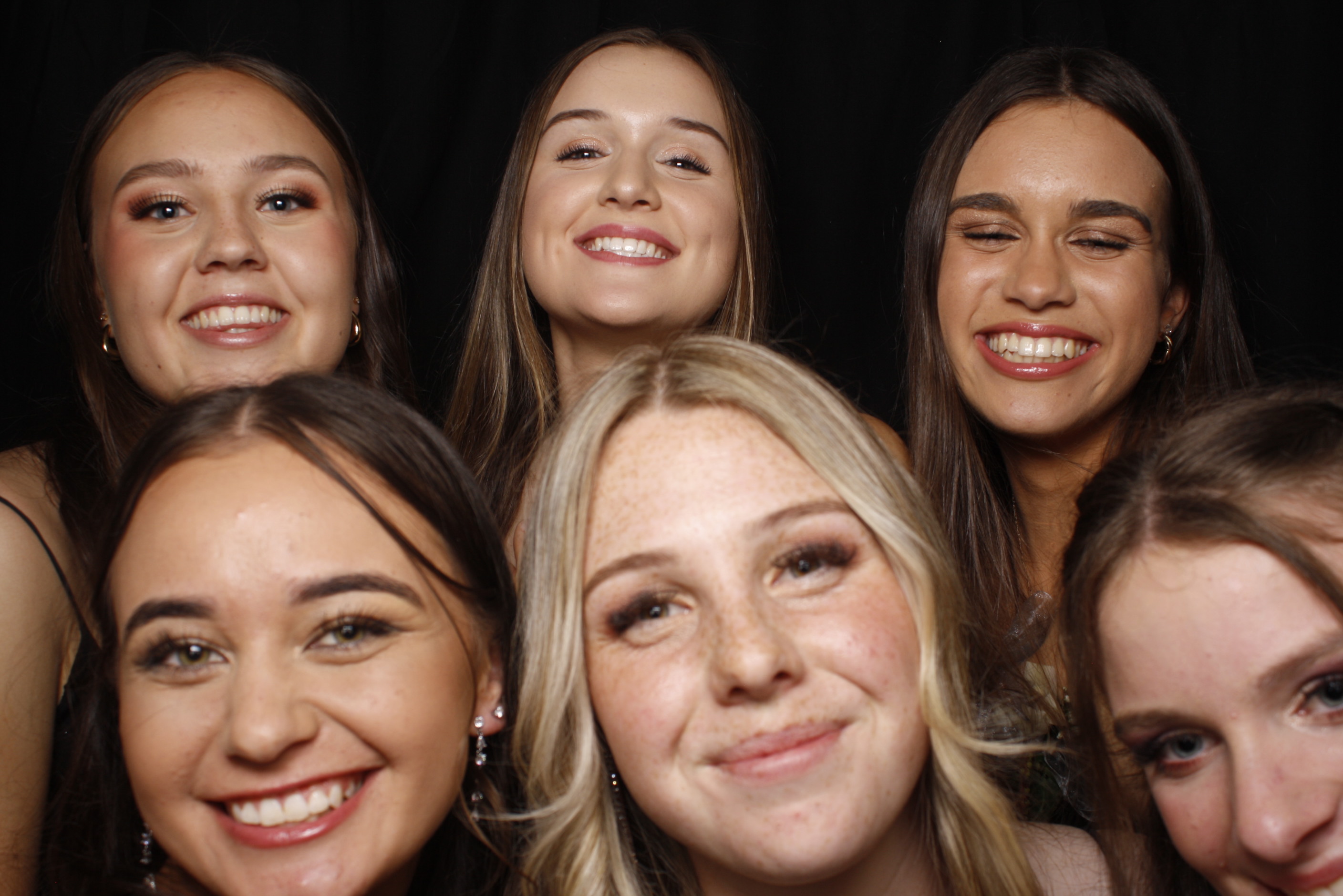 Whitby Senior Ball 2023 | View more photos from the event at wgtngallery.classicphotobooths.co.nz/u/wgtncpbgallery/Whitby-Senior-Ball-2023