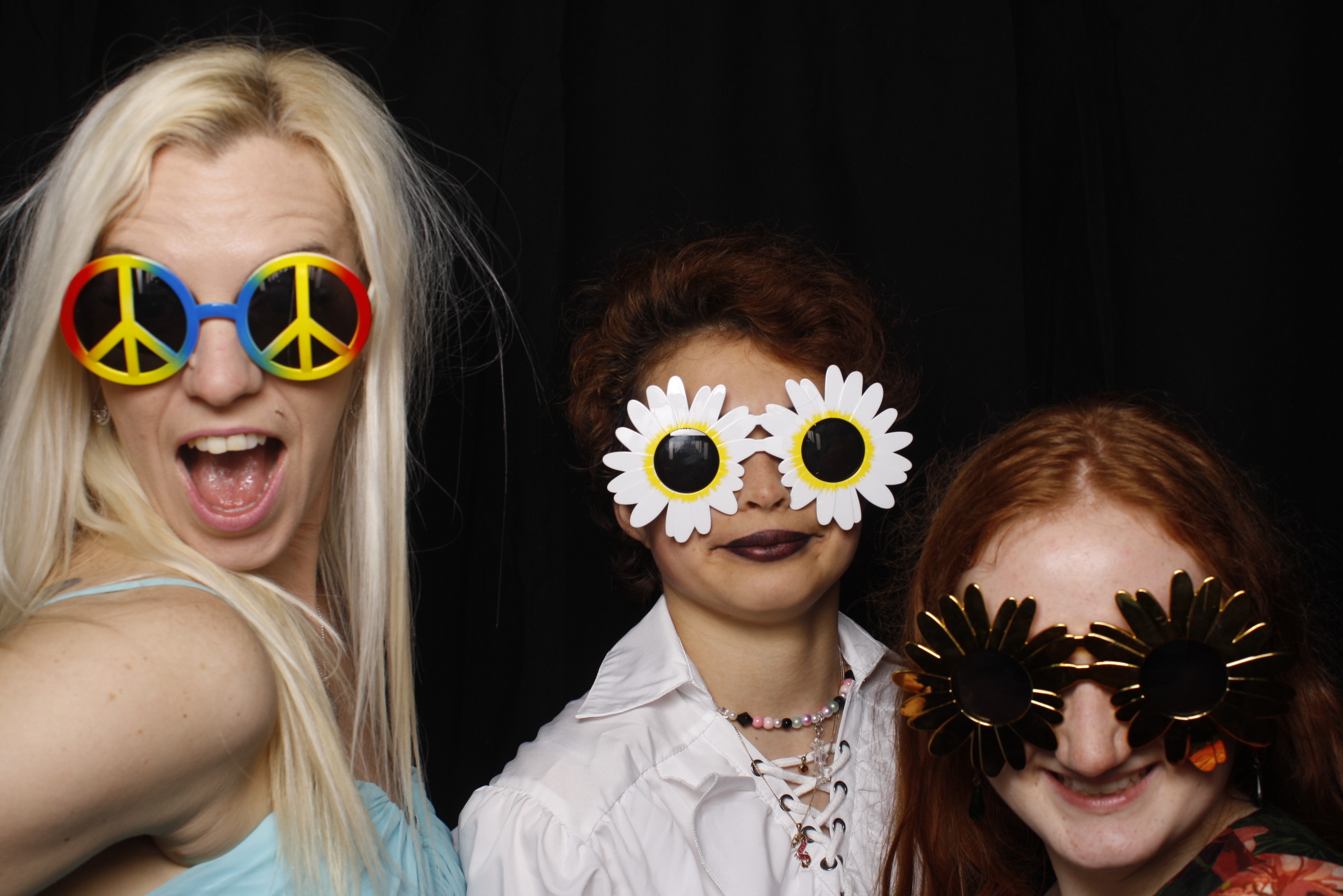 Whitby Senior Ball 2023 | View more photos from the event at wgtngallery.classicphotobooths.co.nz/u/wgtncpbgallery/Whitby-Senior-Ball-2023